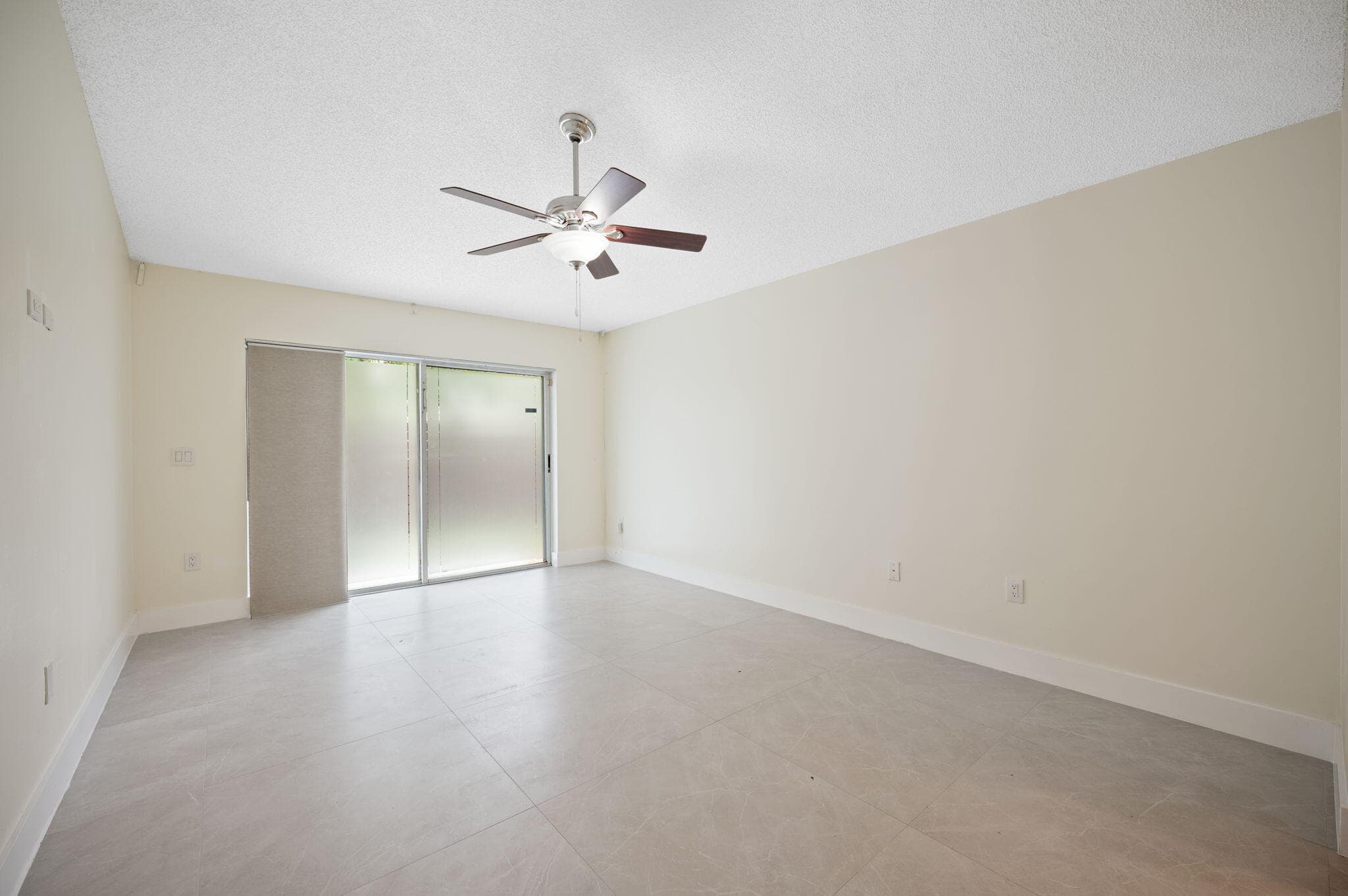 13400 NW 5th Court, Plantation, FL 33325 — photo 10 of 37