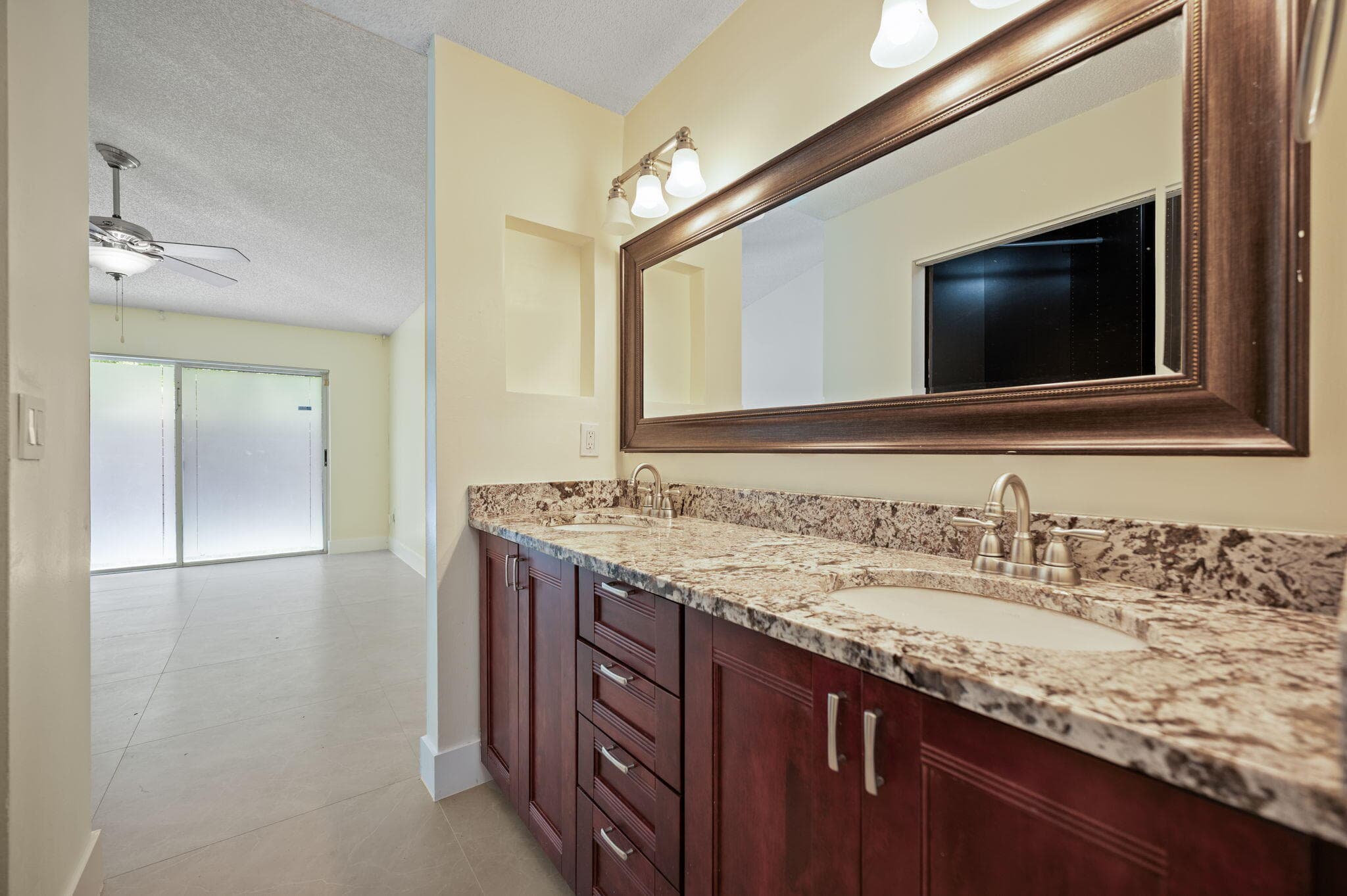 13400 NW 5th Court, Plantation, FL 33325 — photo 17 of 37