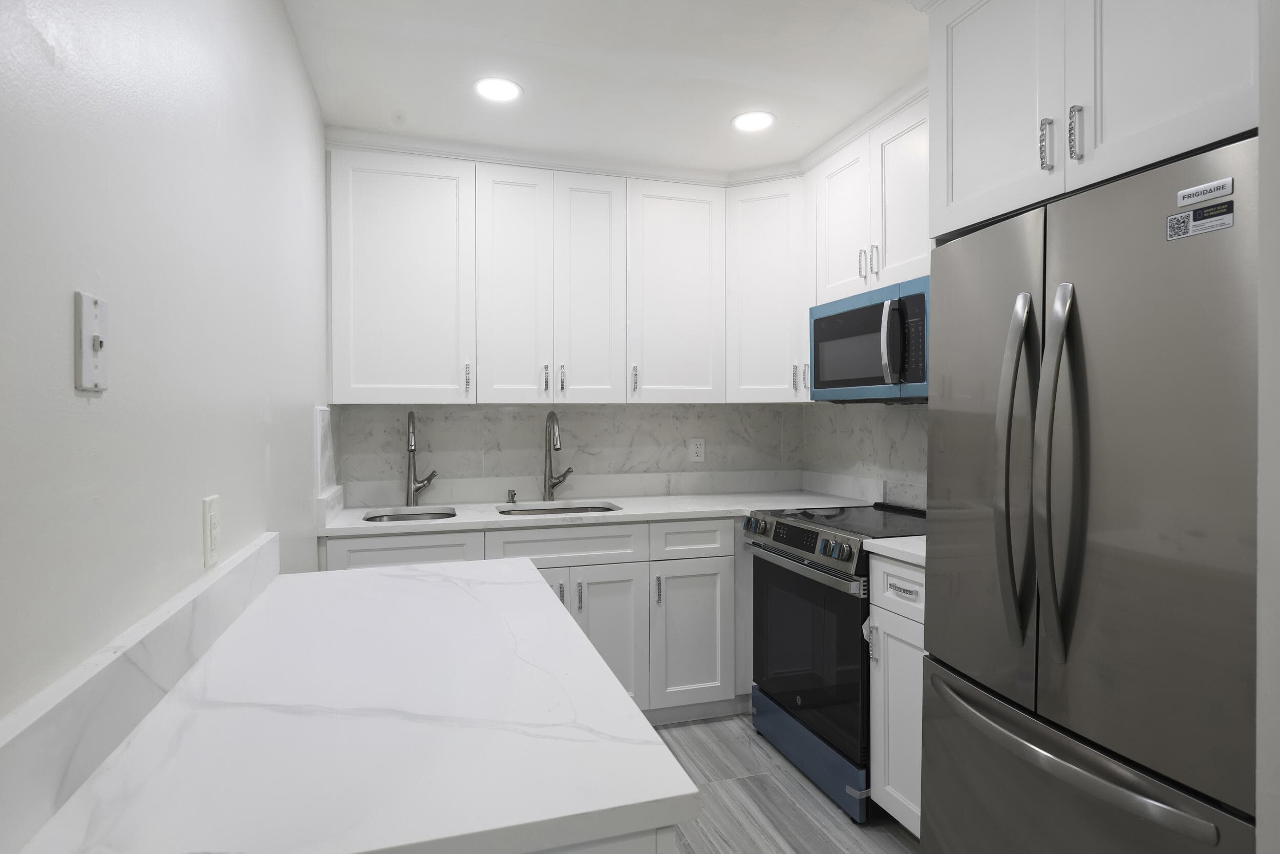 148 Hastings I, West Palm Beach, FL 33417 — photo 1 of 35
