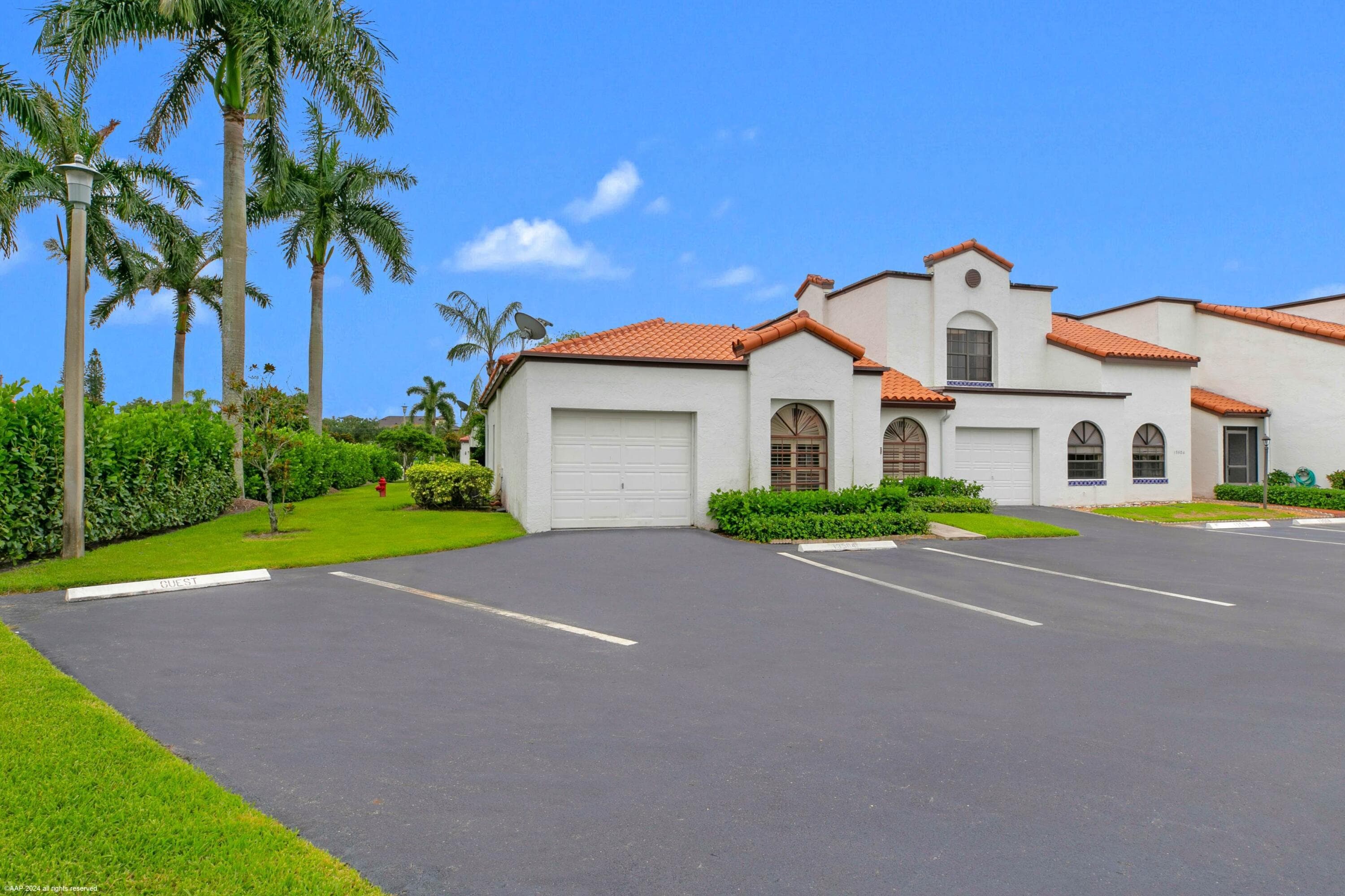13504 Fountain View Boulevard, Wellington, FL 33414 — photo 1 of 33