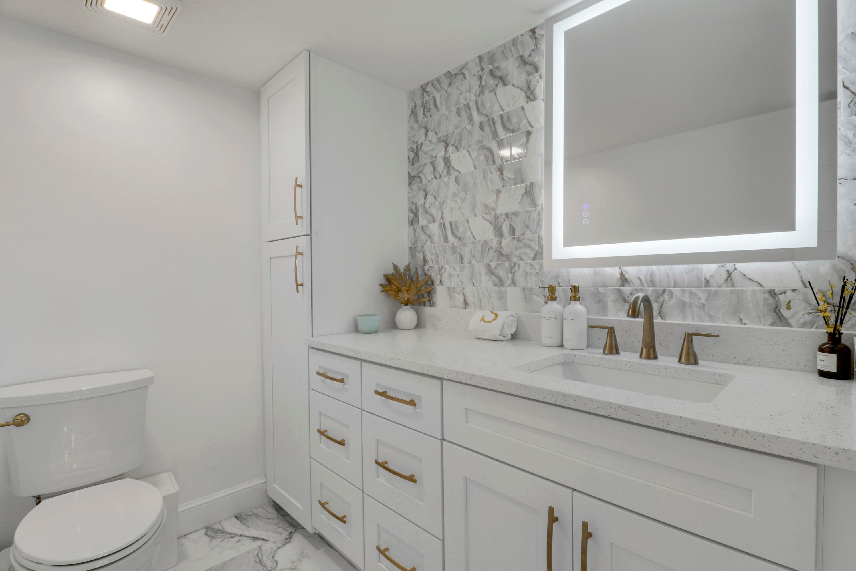5280 N Ocean Drive 2f, Riviera Beach, FL 33404 — photo 10 of 35