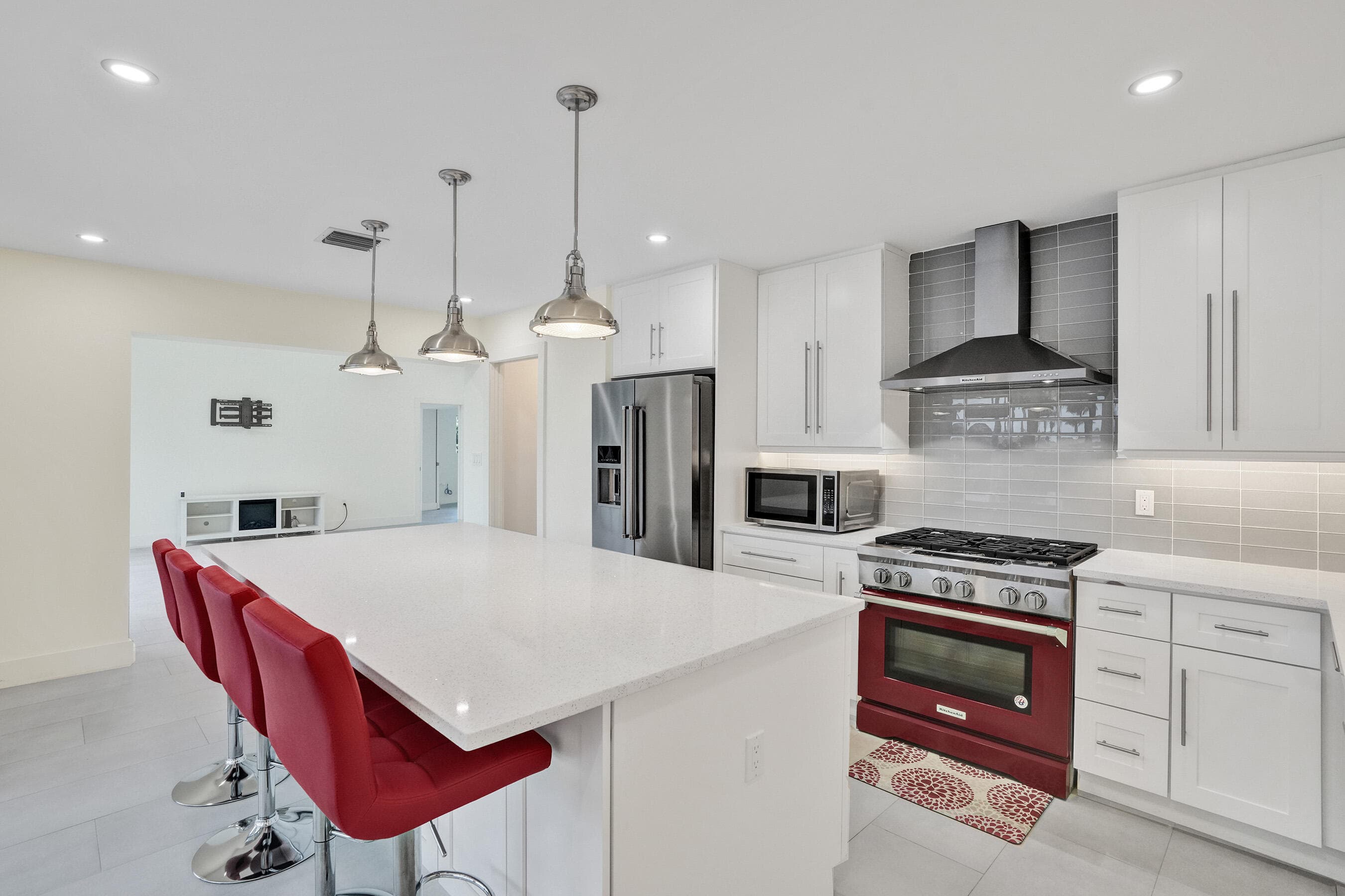 320 SE 5th Avenue, Pompano Beach, FL 33060 — photo 14 of 61