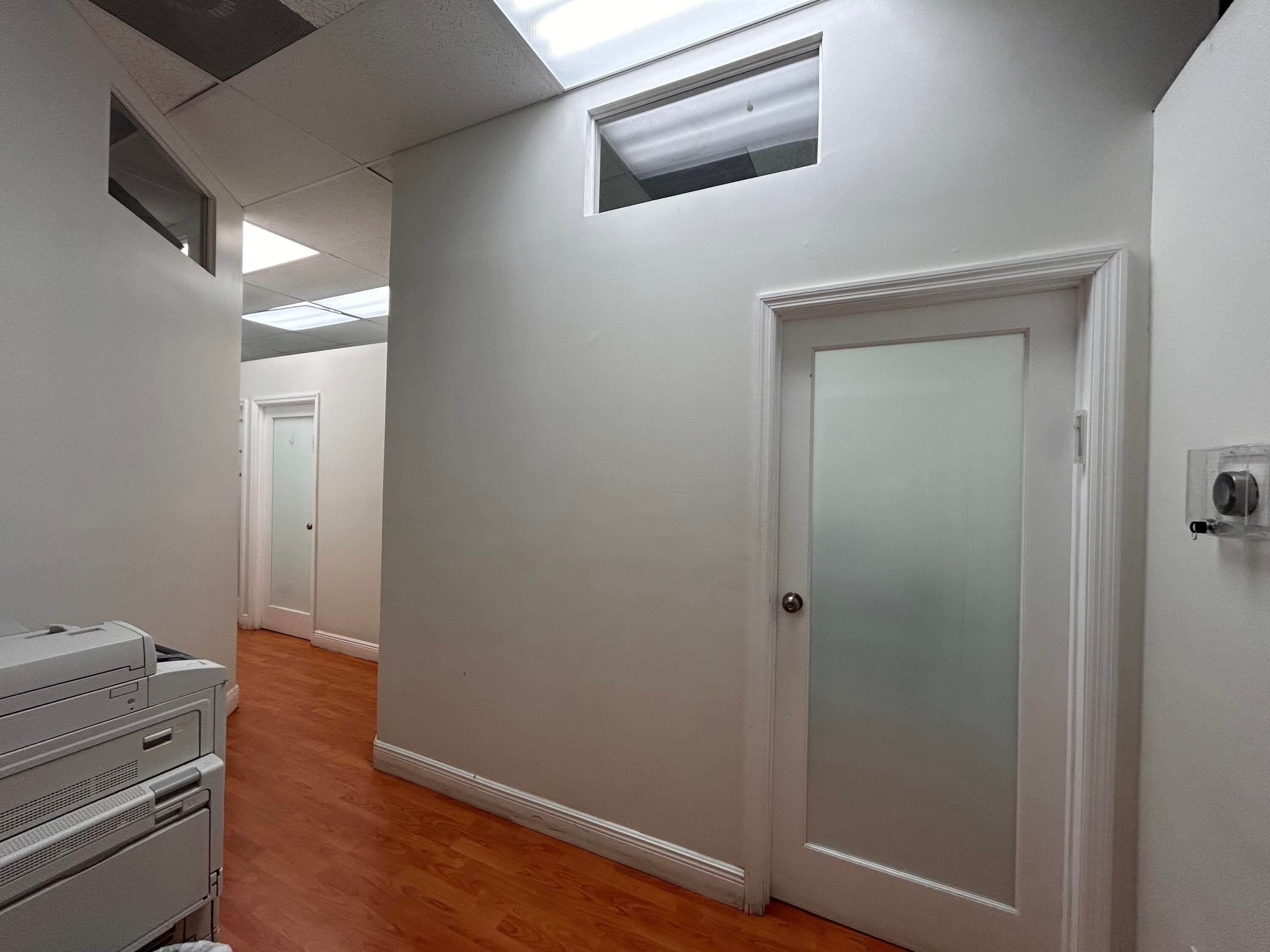 19300 W Dixie Highway 10, Miami, FL 33180 — photo 9 of 10
