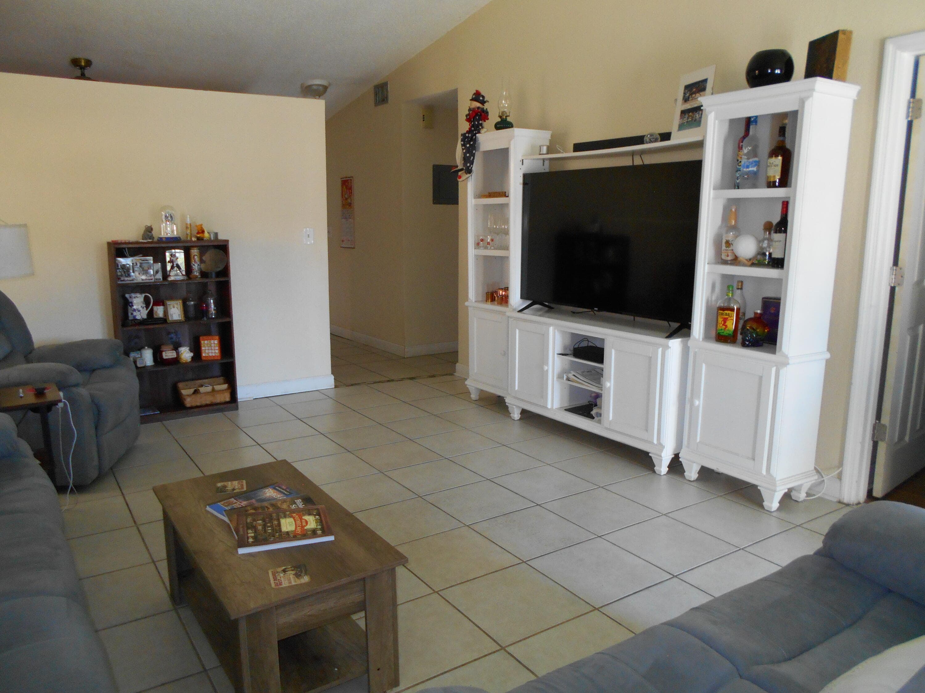 510 NW 43rd Street, Deerfield Beach, FL 33064 — photo 20 of 36