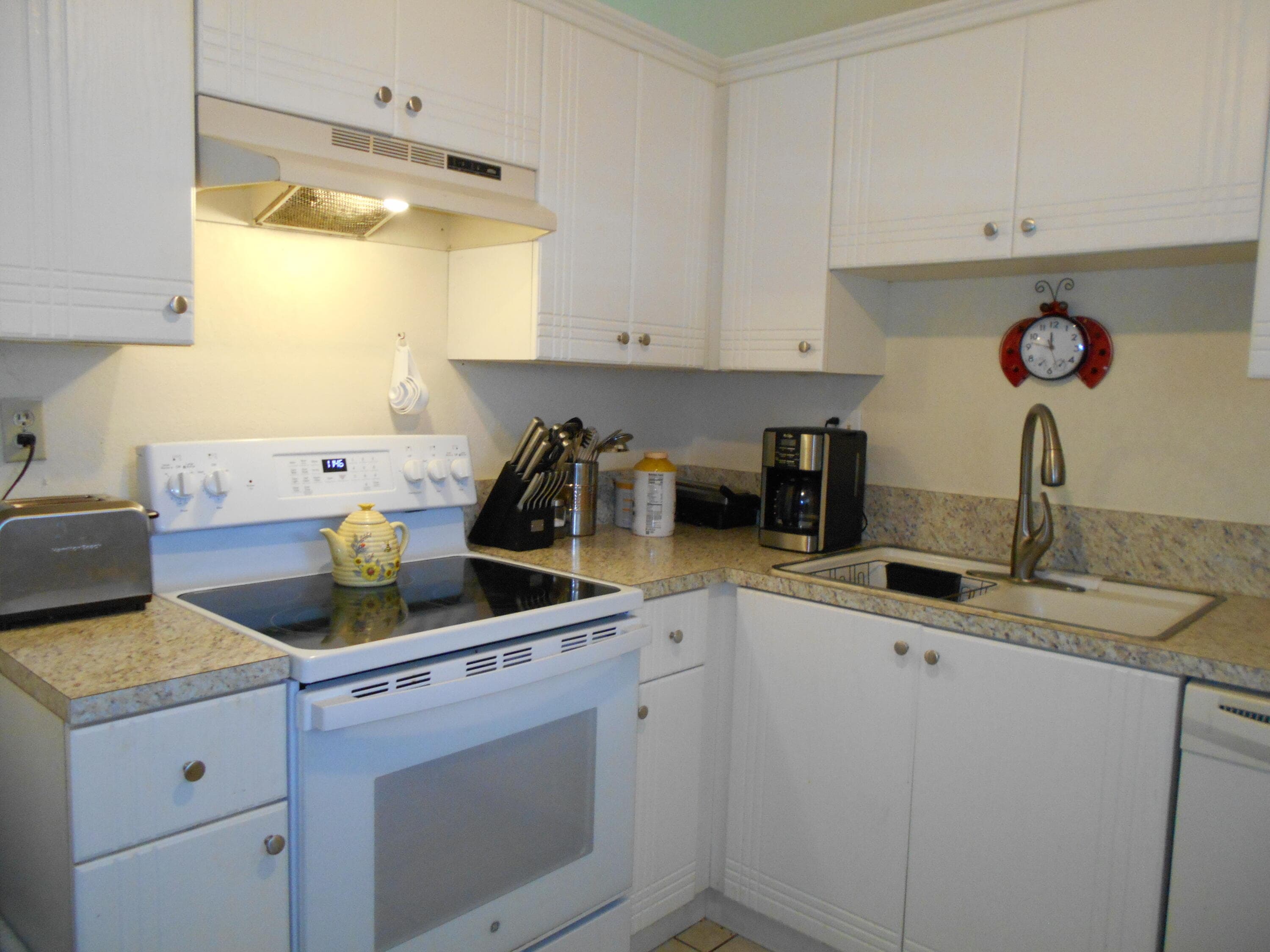 510 NW 43rd Street, Deerfield Beach, FL 33064 — photo 23 of 36