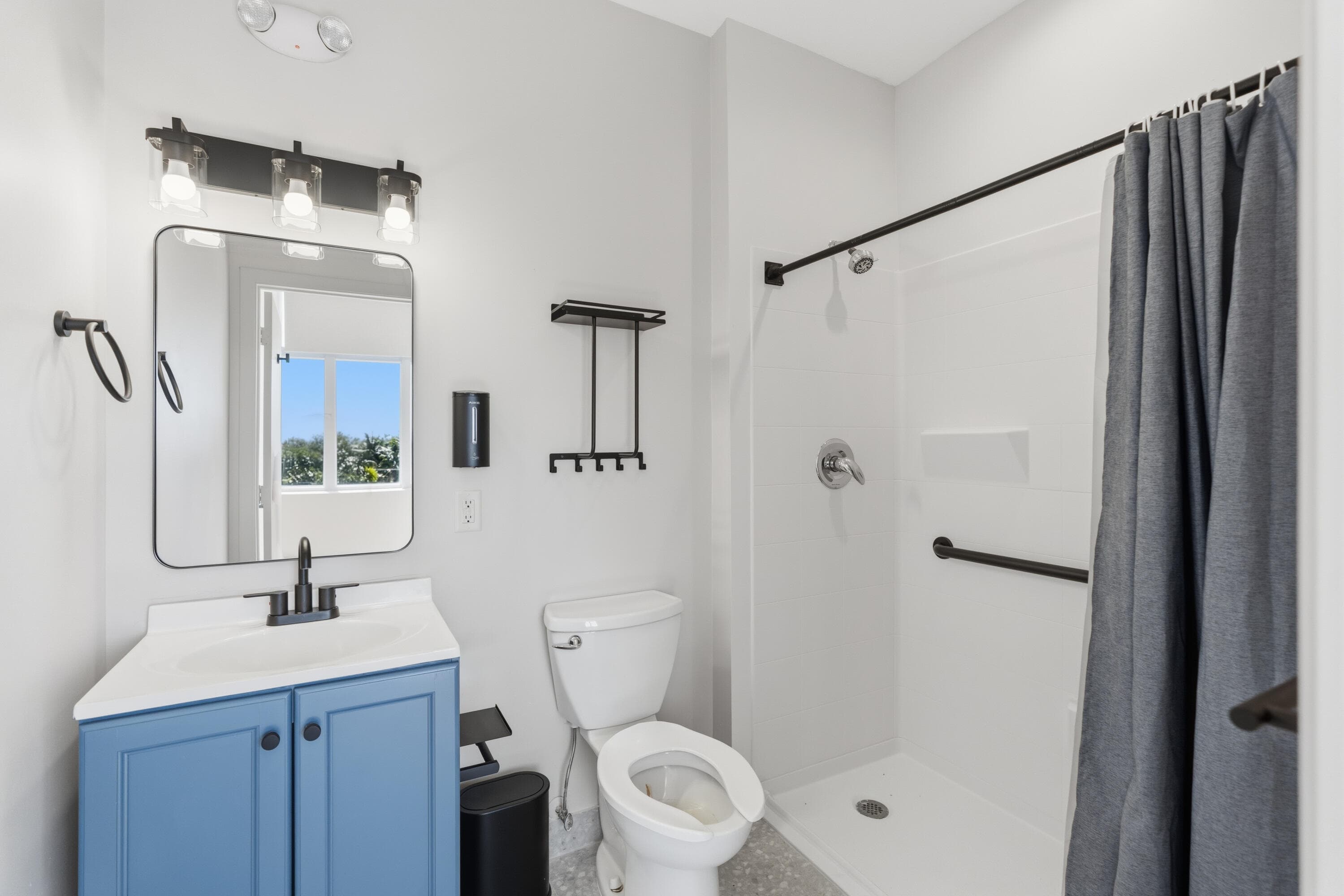 3330 N Federal Highway, Boynton Beach, FL 33435 — photo 23 of 44