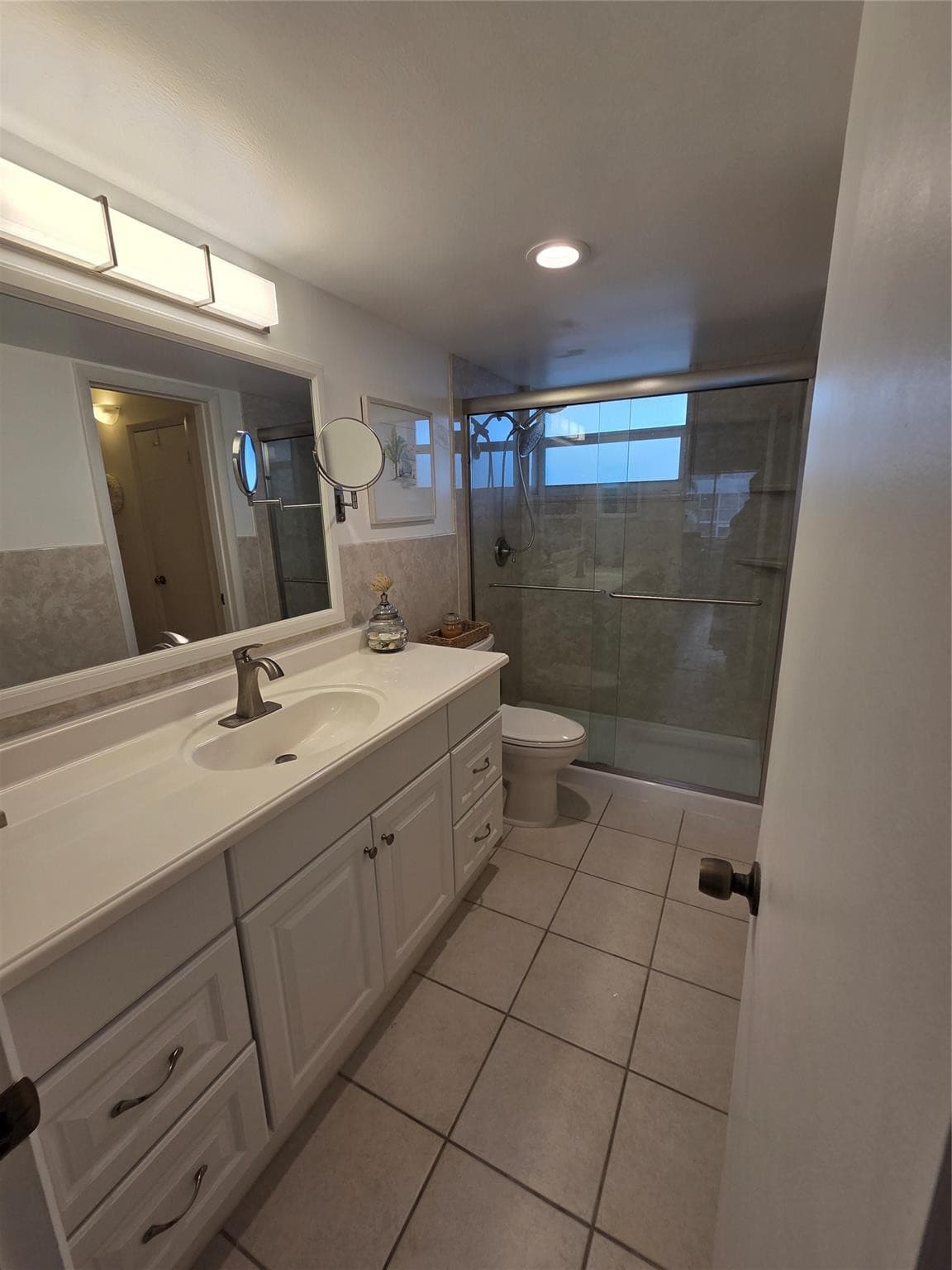 1333 E Hallandale Beach Boulevard 305, Hallandale Beach, FL 33009 — photo 10 of 25