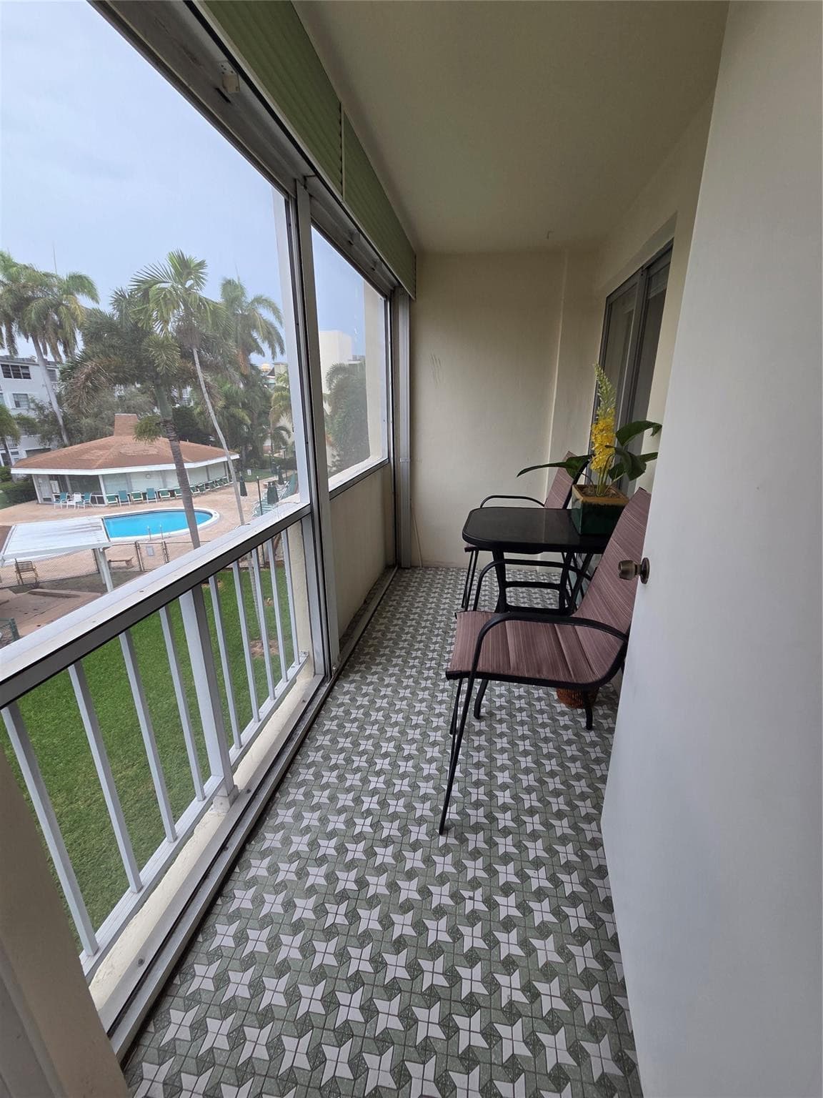 1333 E Hallandale Beach Boulevard 305, Hallandale Beach, FL 33009 — photo 21 of 25