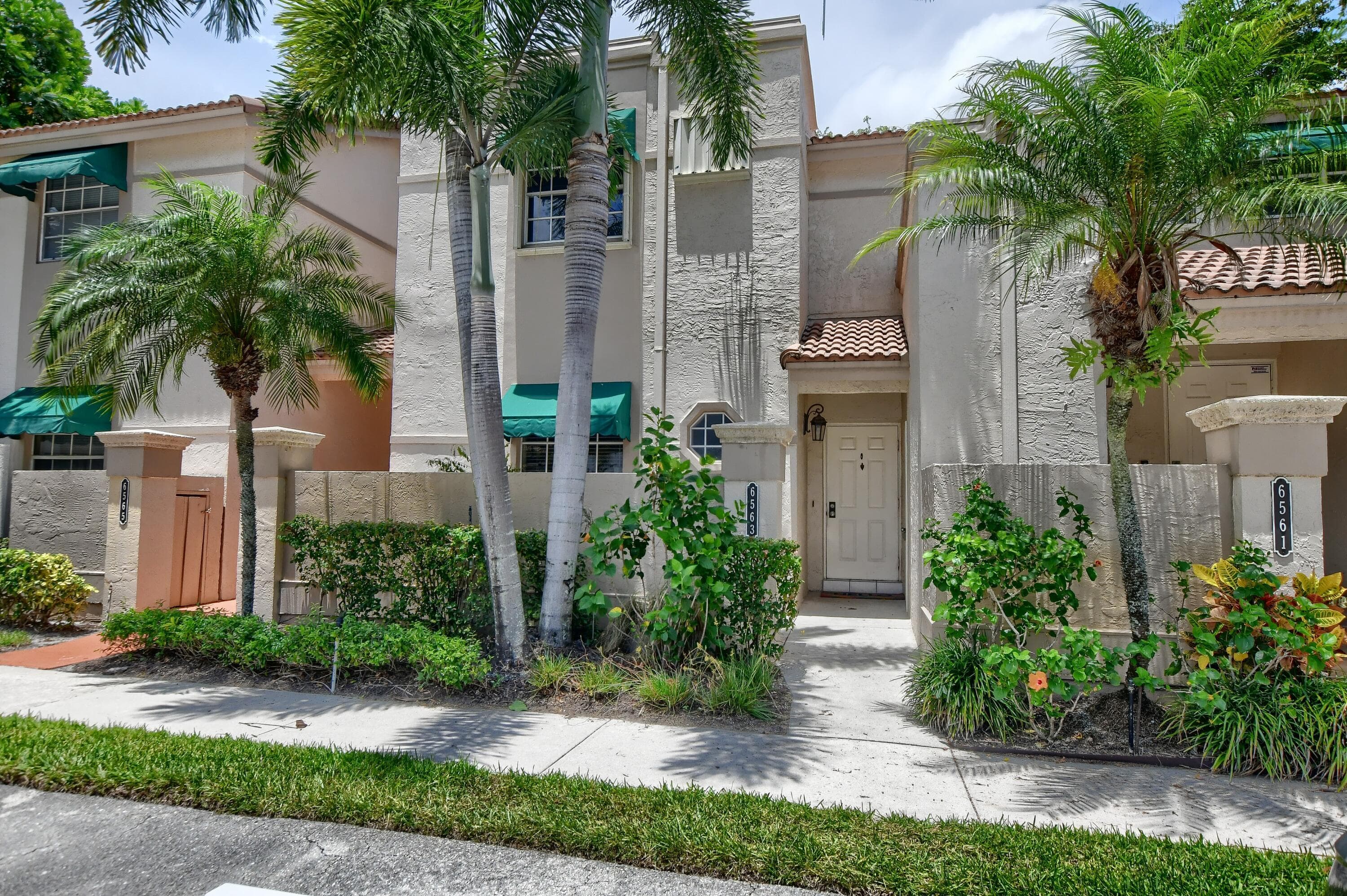 6563 Via Regina, Boca Raton, FL 33433 — photo 1 of 25