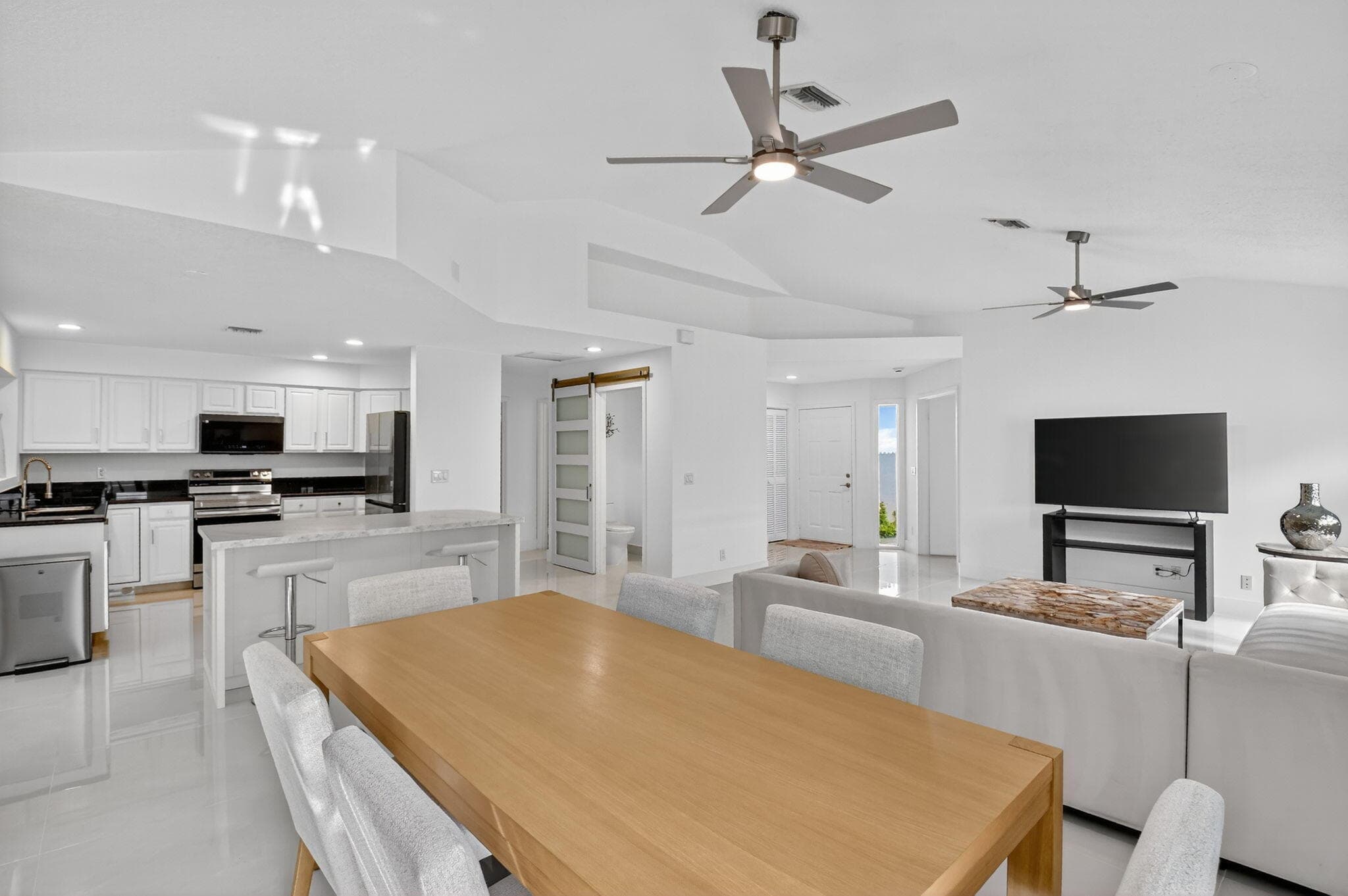 2218 NW 52nd Street, Boca Raton, FL 33496 — photo 7 of 39