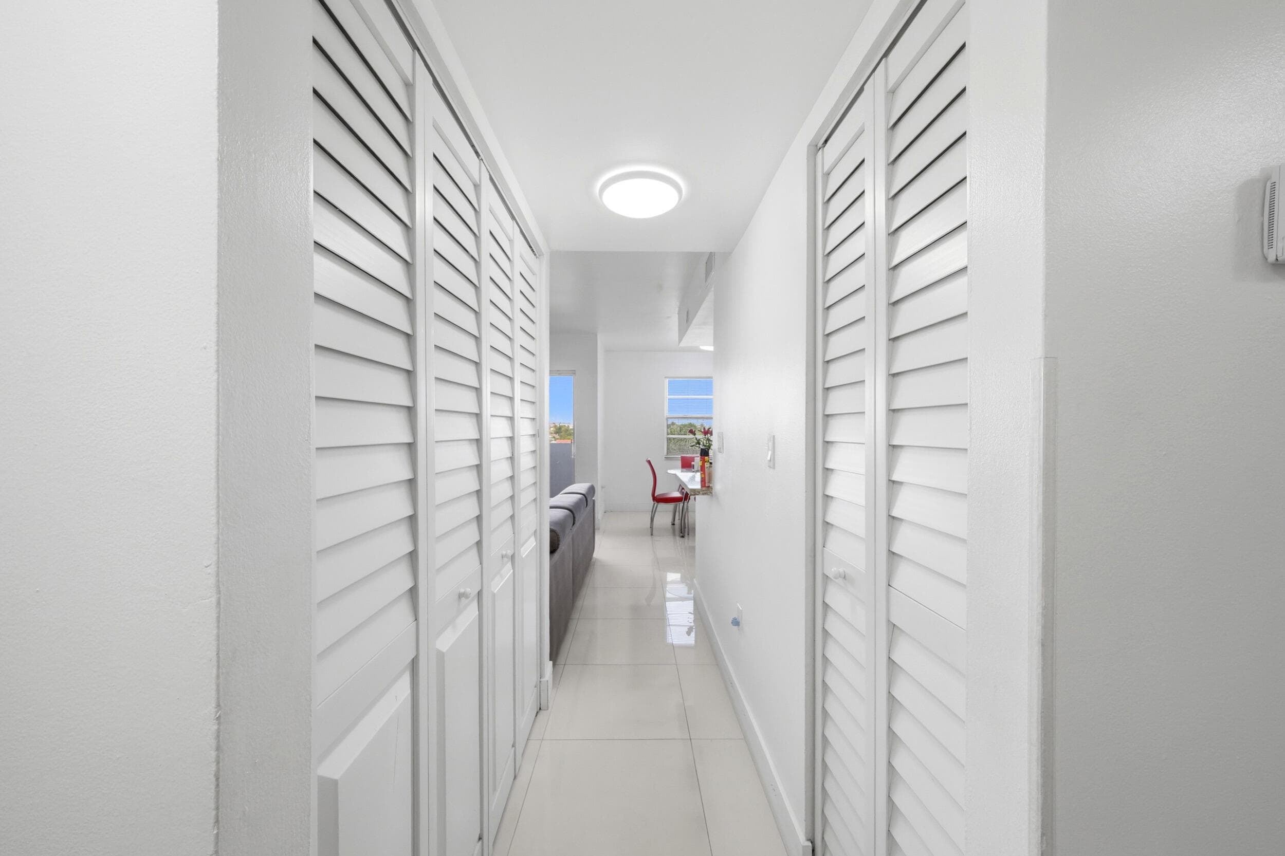1221 SW 122nd Avenue 401, Miami, FL 33184 — photo 3 of 25