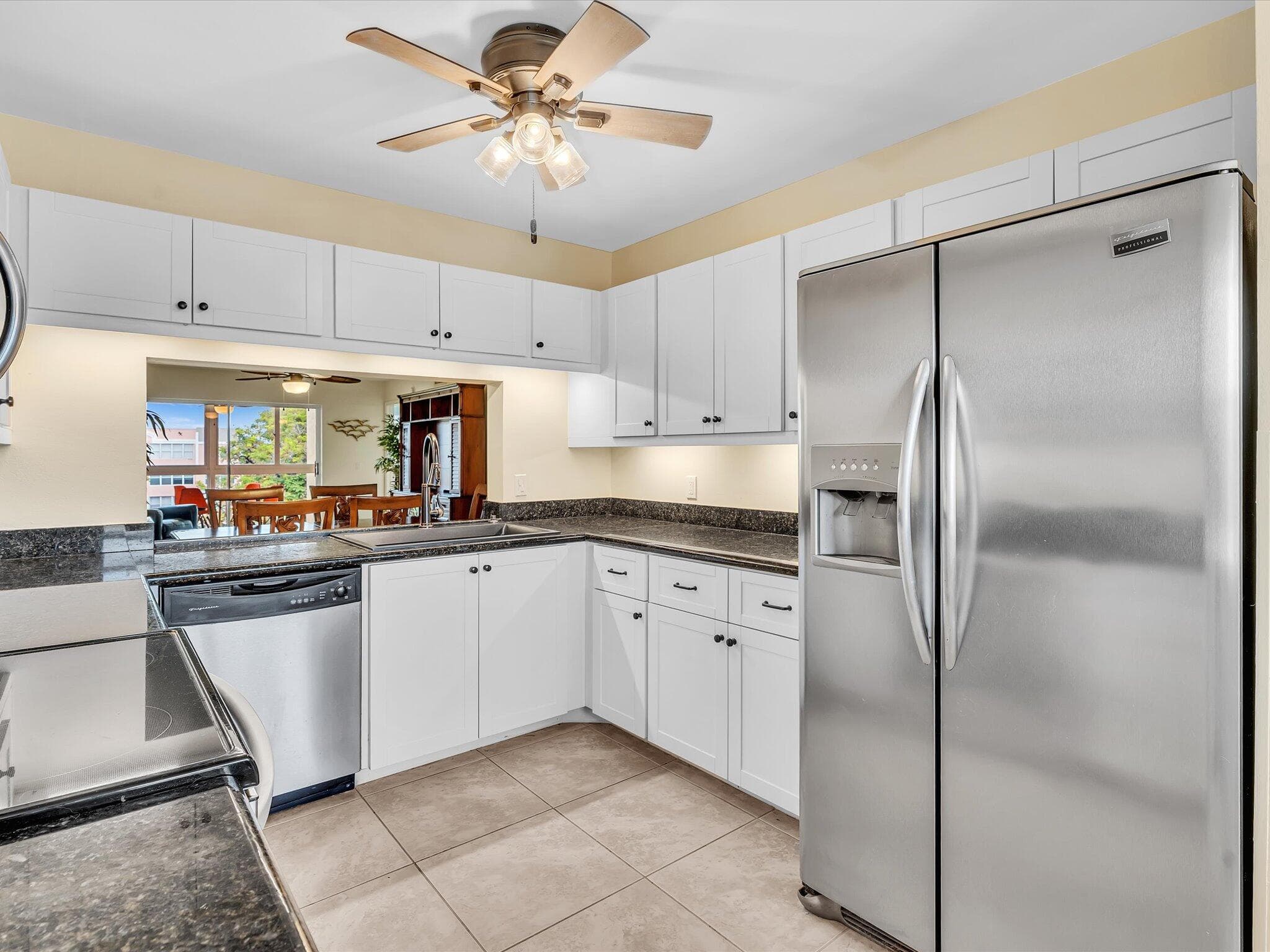 10315 NW 24th Place 404, Sunrise, FL 33322 — photo 8 of 54