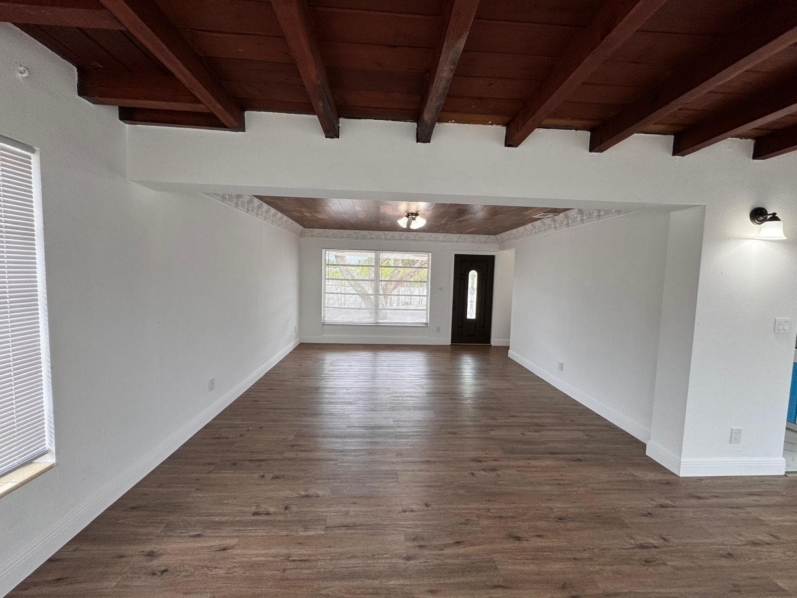 11 NW 56th Street, Oakland Park, FL 33309 — photo 10 of 47