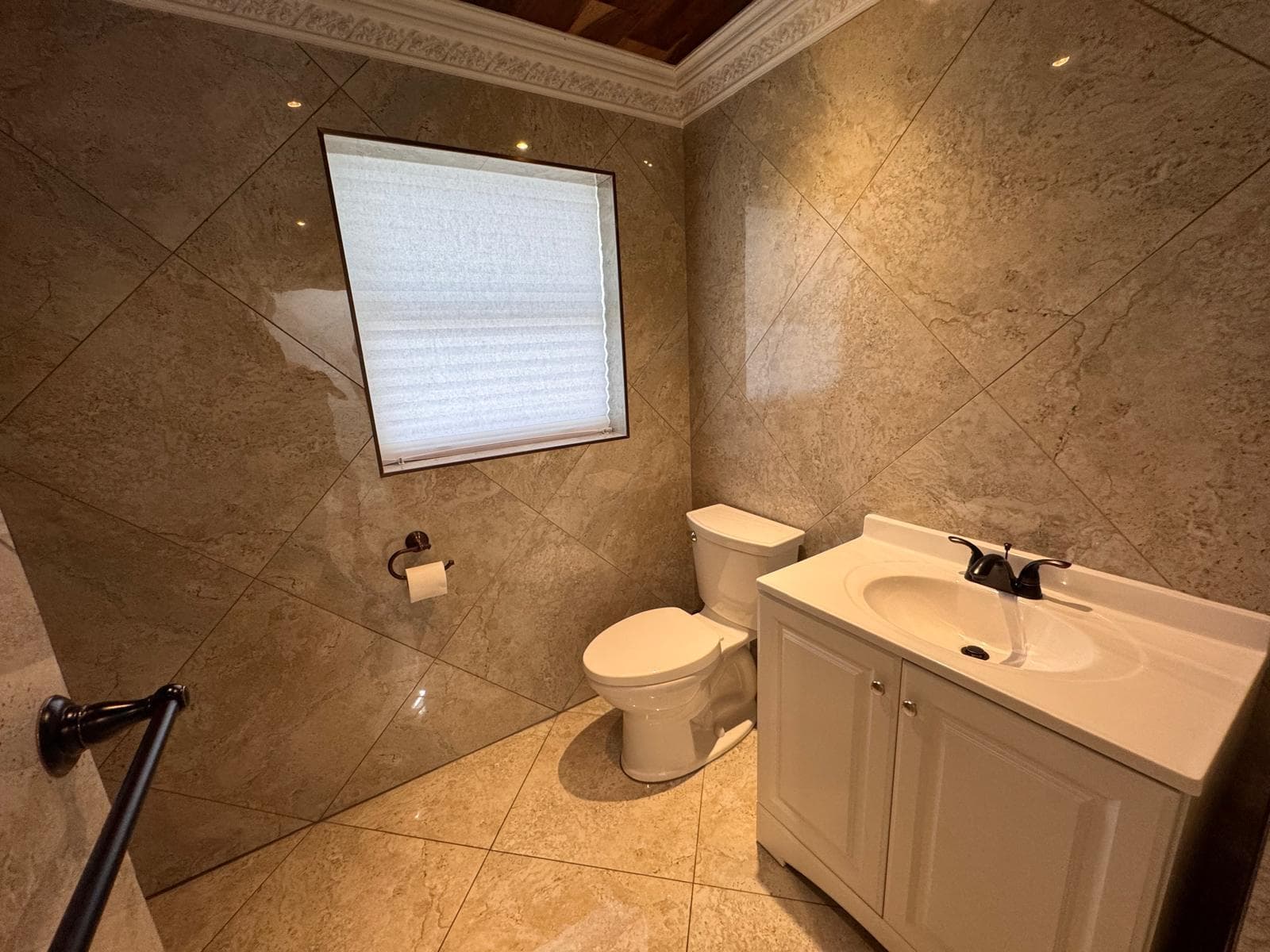 11 NW 56th Street, Oakland Park, FL 33309 — photo 26 of 47