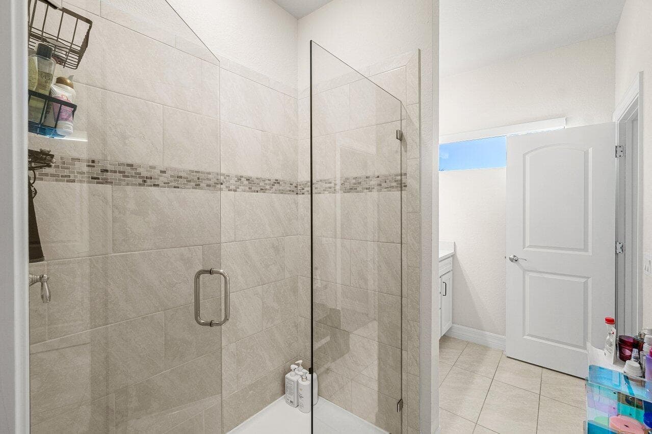 4824 Chantilly Road, Lake Worth, FL 33467 — photo 21 of 36