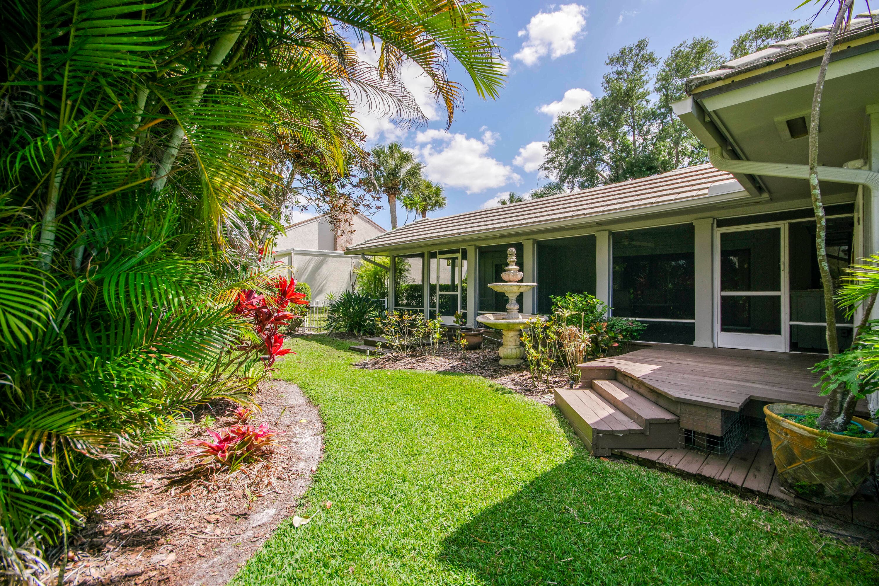 1 Balfour Road E, Palm Beach Gardens, FL 33418 — photo 40 of 40