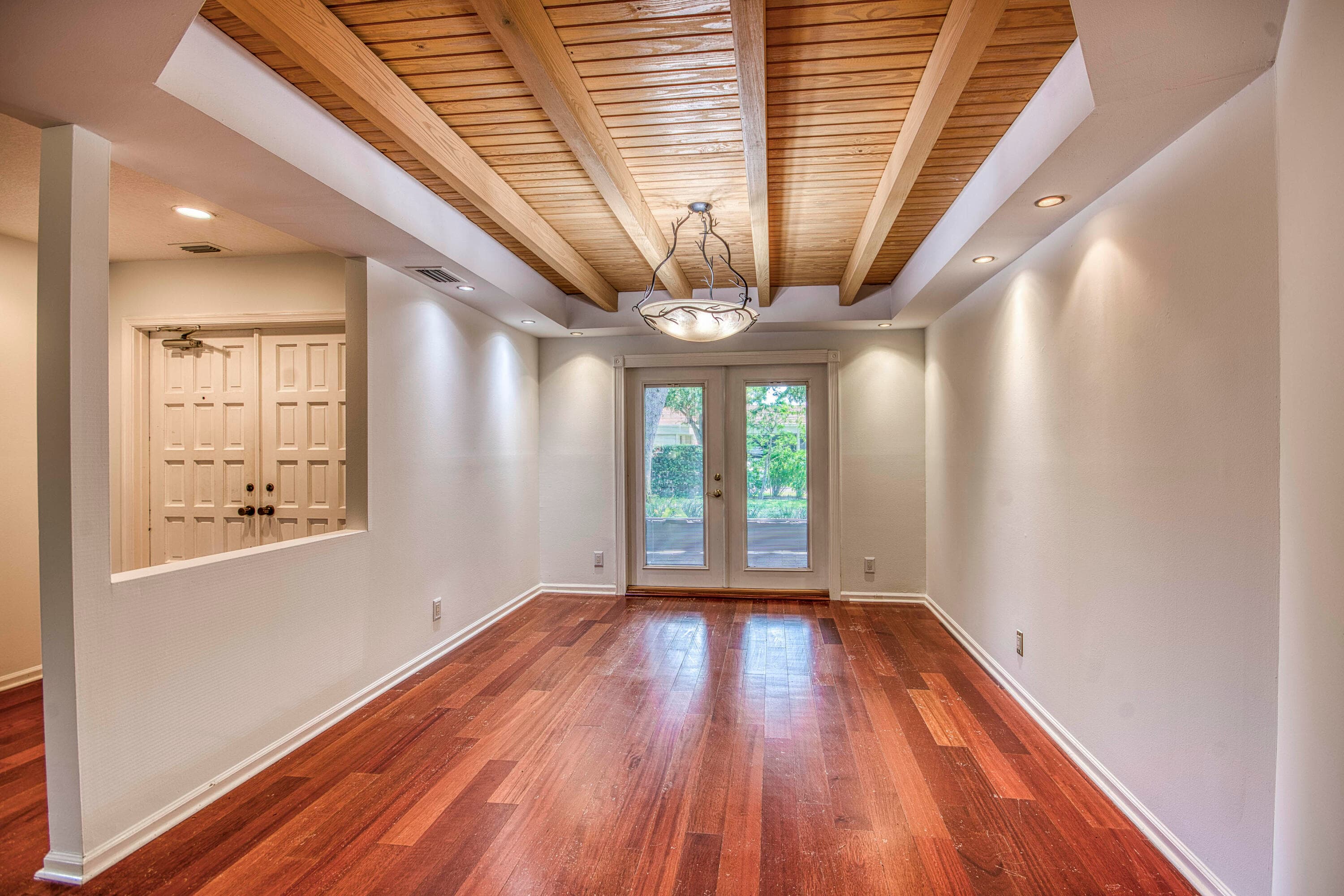 1 Balfour Road E, Palm Beach Gardens, FL 33418 — photo 8 of 40