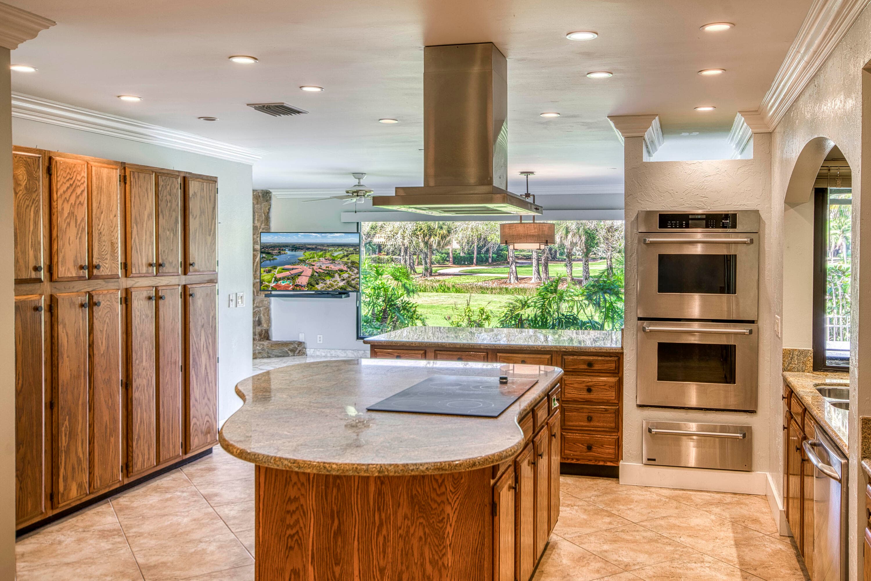 1 Balfour Road E, Palm Beach Gardens, FL 33418 — photo 13 of 40