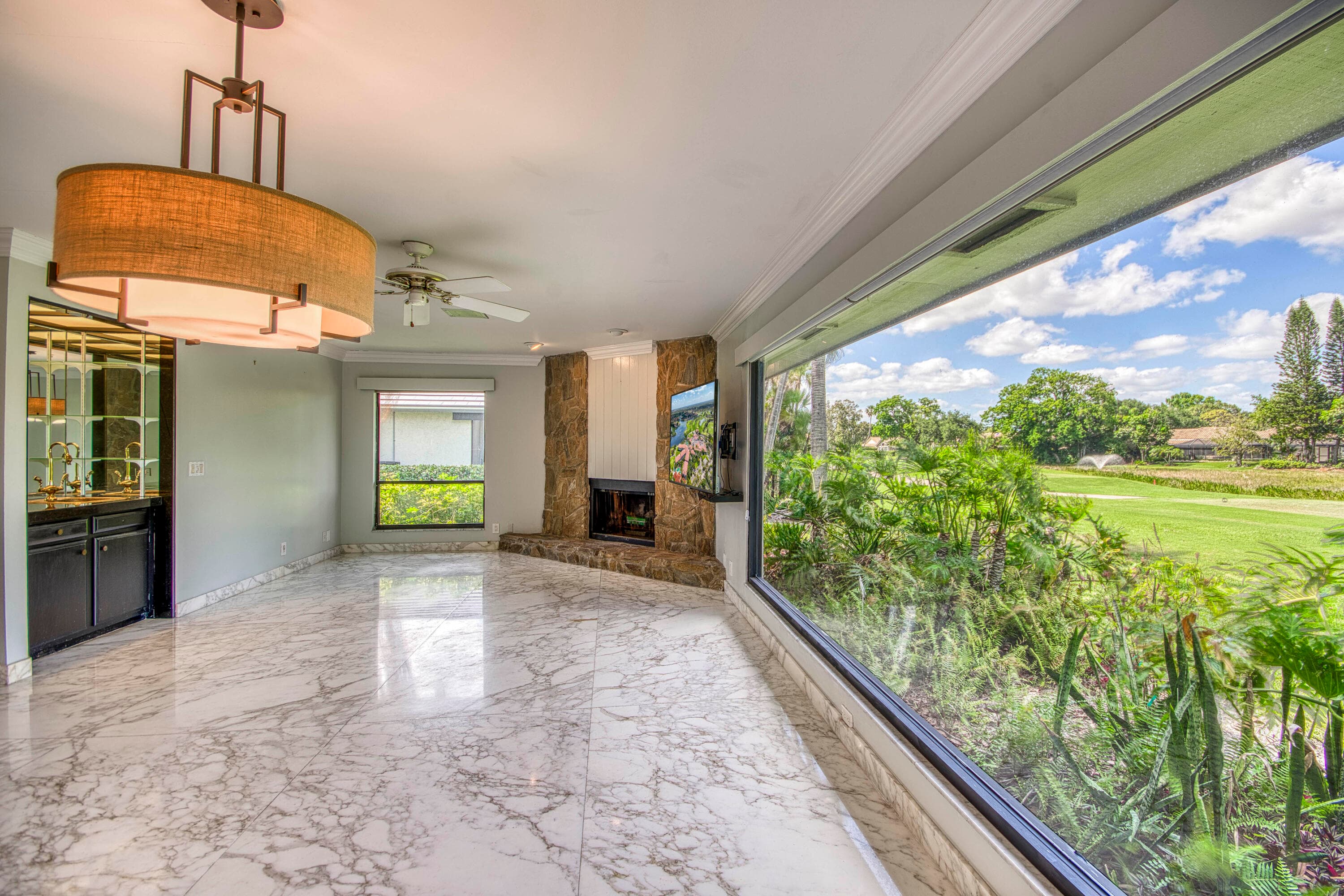 1 Balfour Road E, Palm Beach Gardens, FL 33418 — photo 17 of 40
