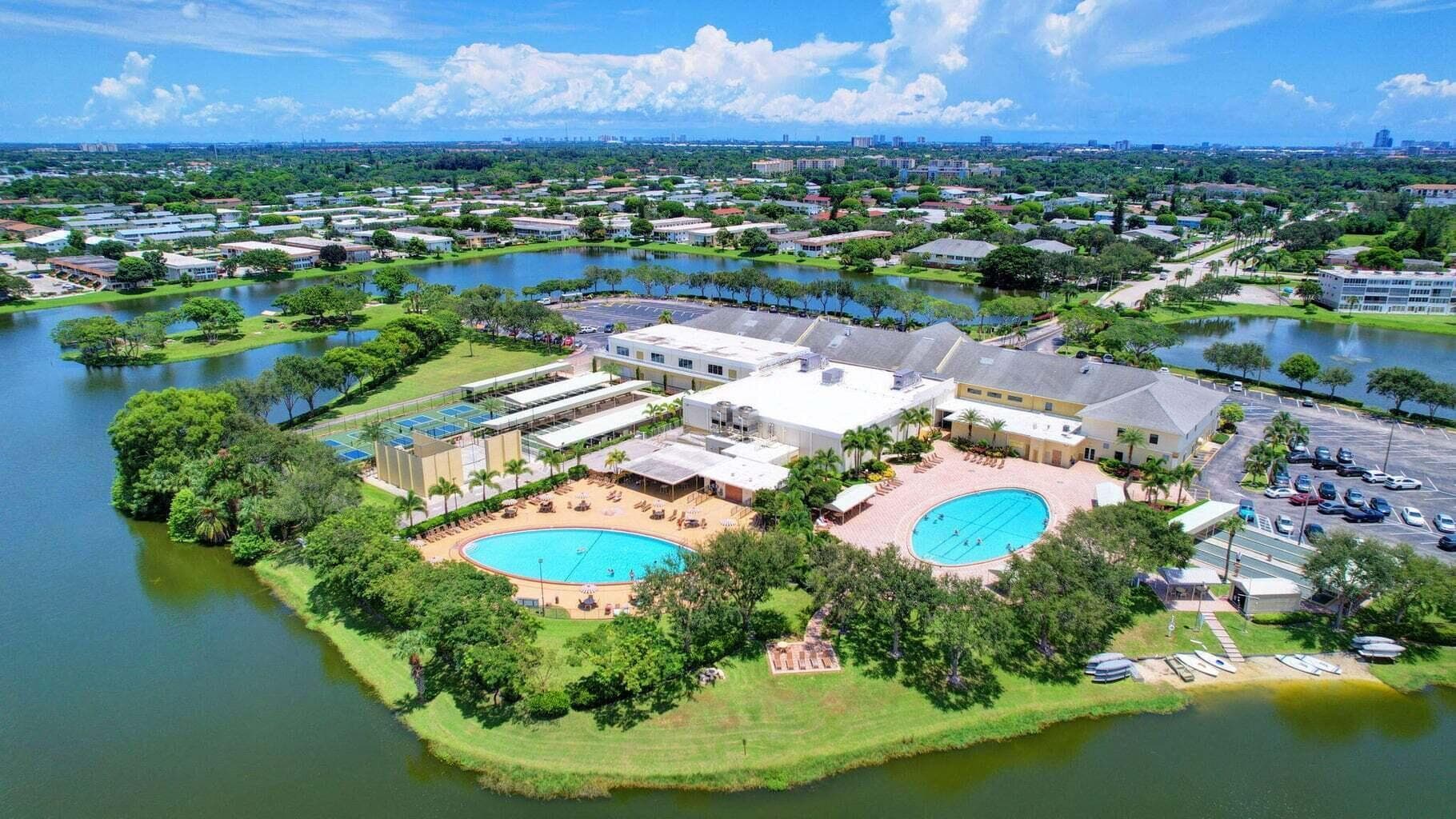 104 Plymouth M, West Palm Beach, FL 33417 — photo 30 of 44