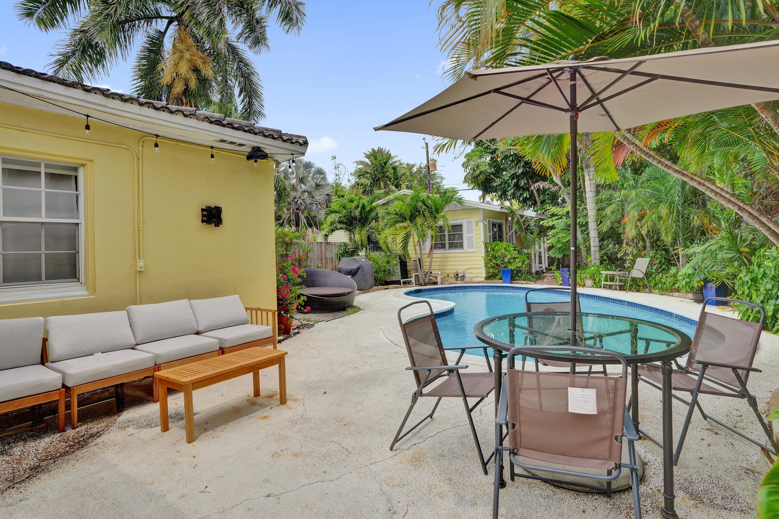 530 NE 11th Avenue, Fort Lauderdale, FL 33301 — photo 25 of 58