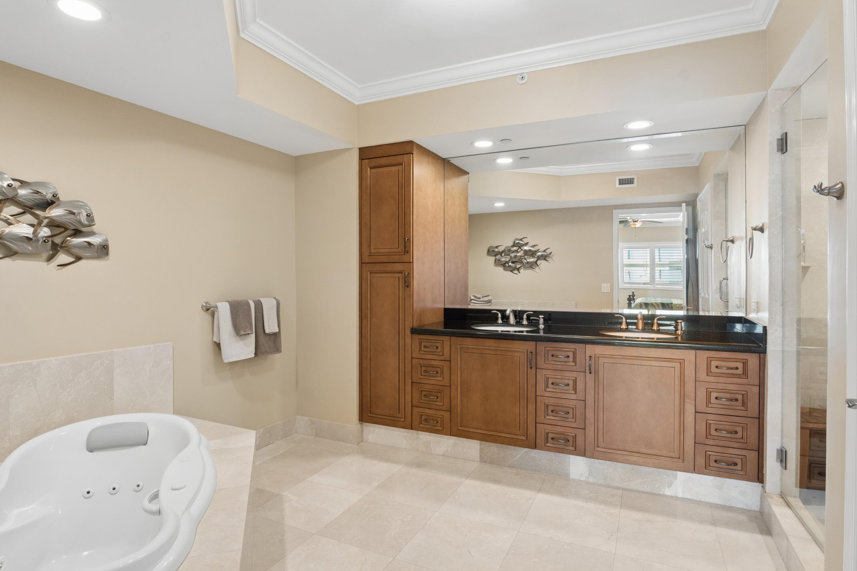 2640 Lake Shore Drive 1811, Riviera Beach, FL 33404 — photo 31 of 57