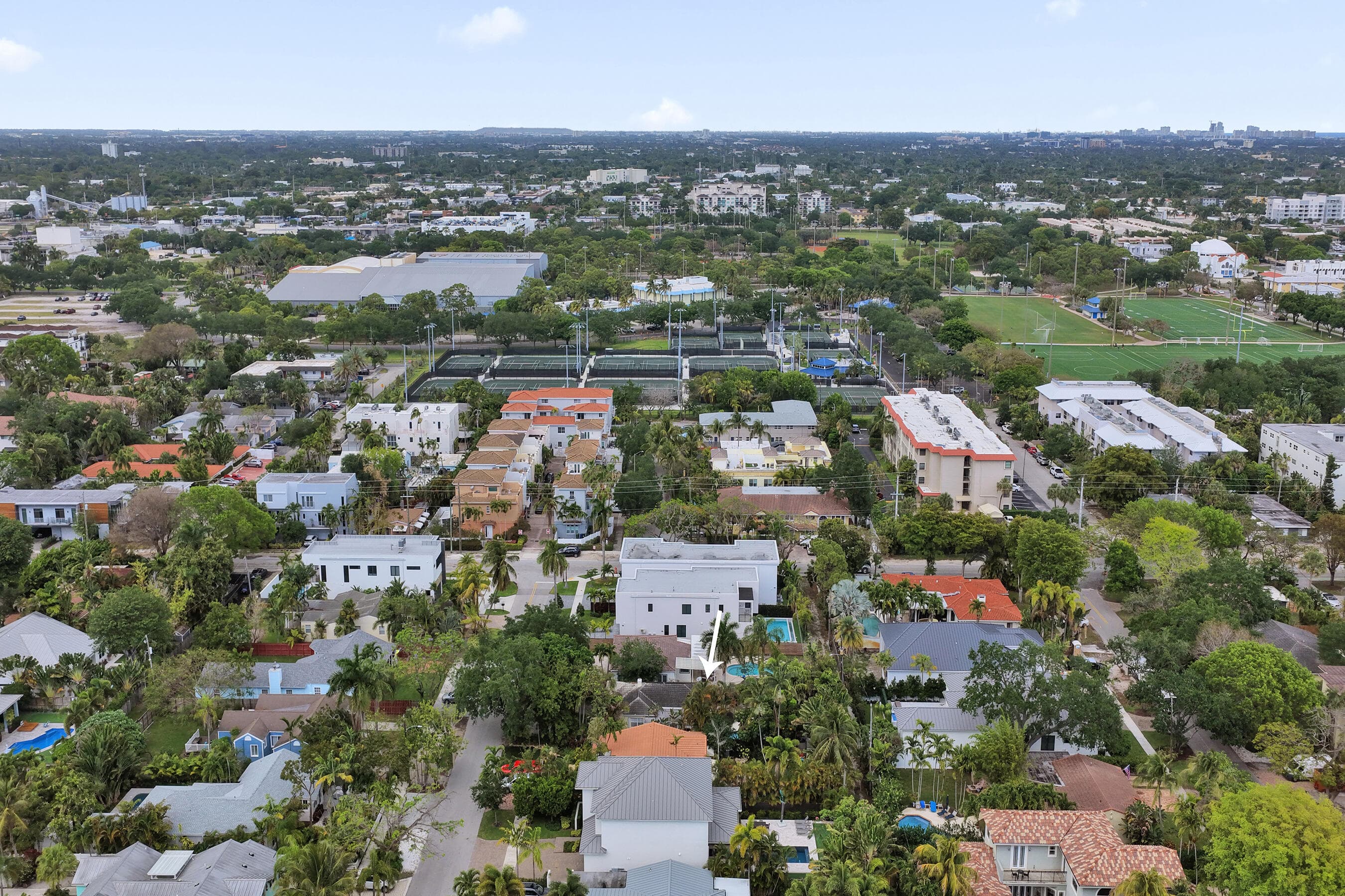 530 NE 11th Avenue, Fort Lauderdale, FL 33301 — photo 44 of 58