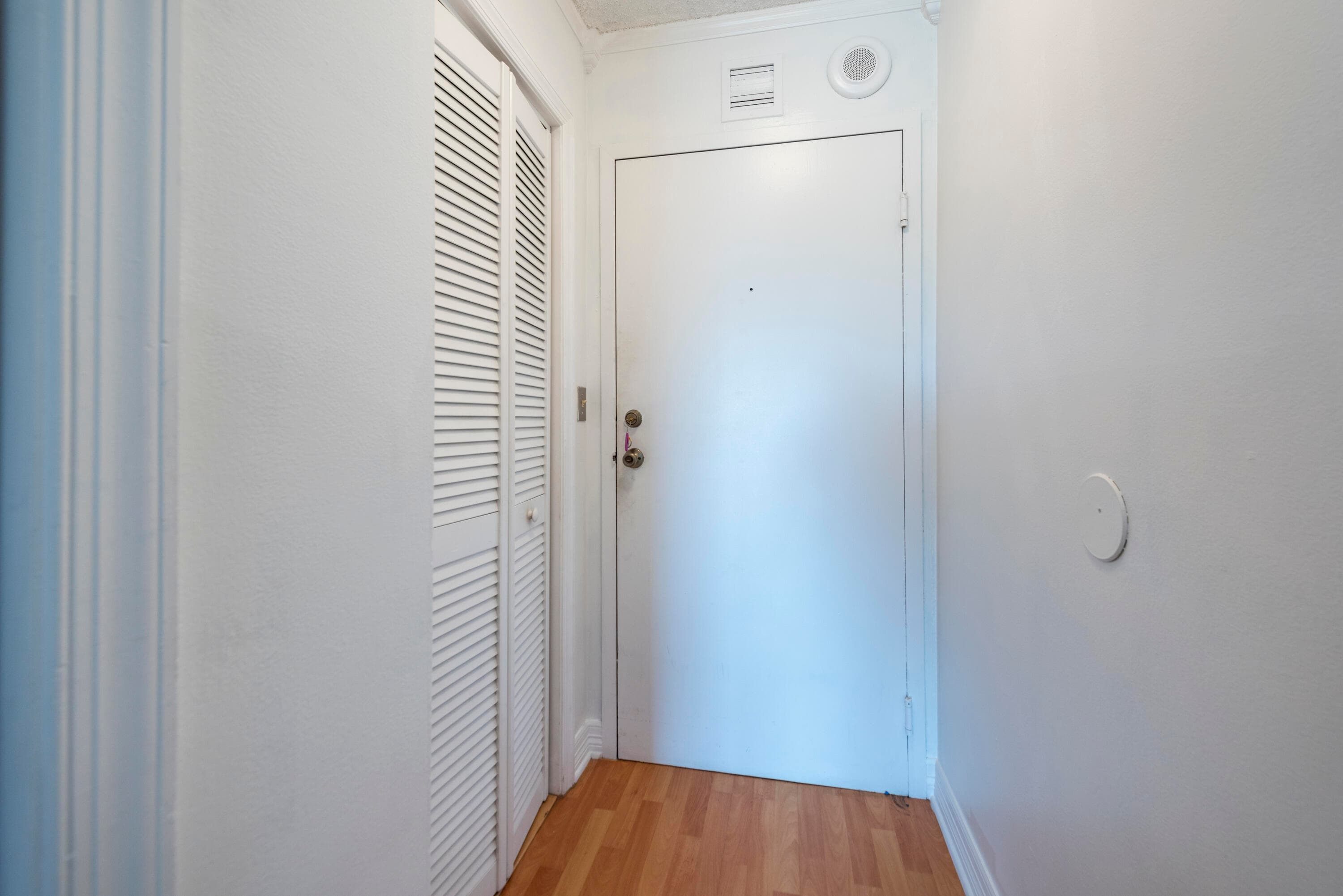 900 NE 18th Avenue 409, Fort Lauderdale, FL 33304 — photo 2 of 22