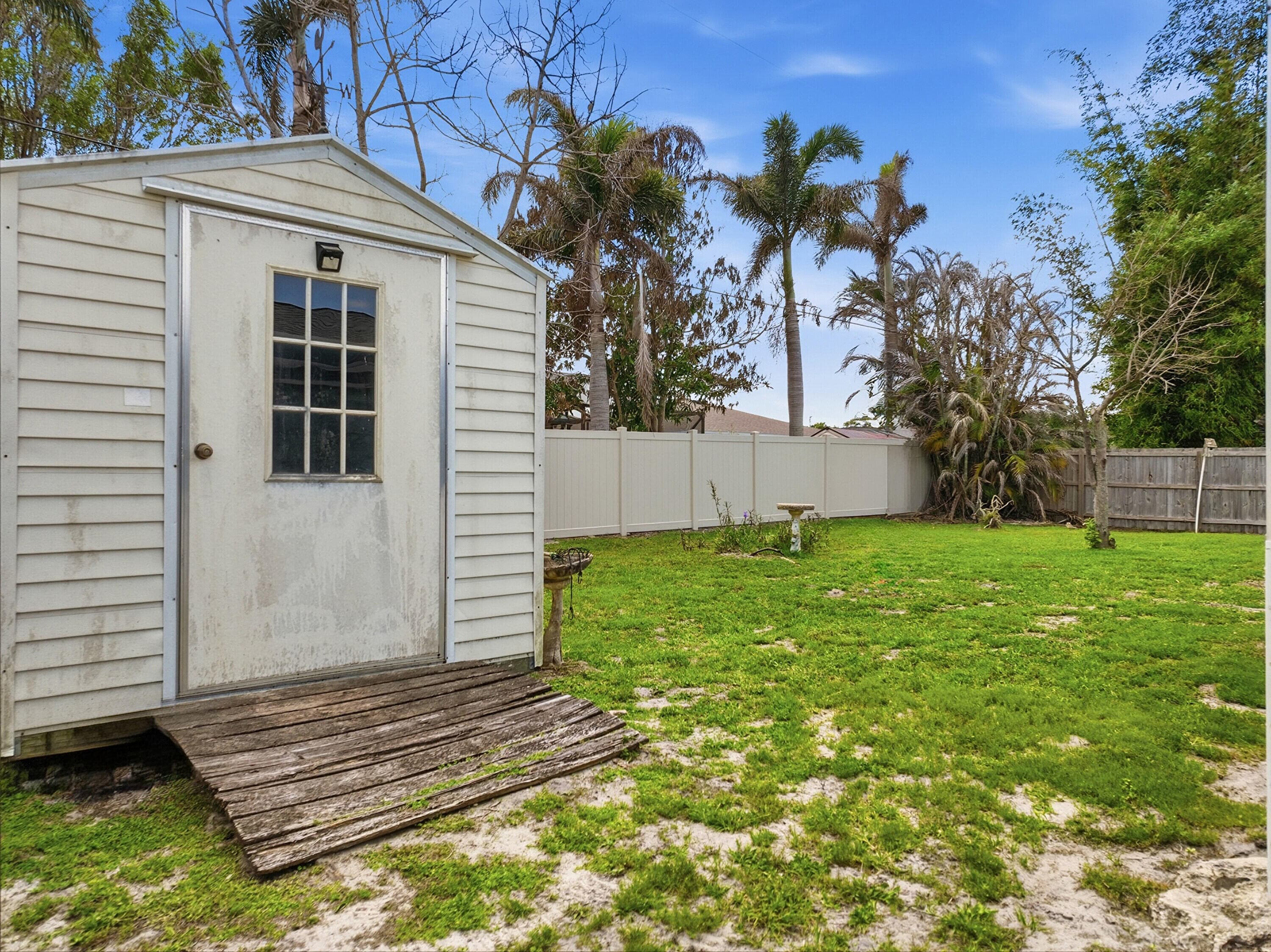 814 SE Celtic Avenue, Port St. Lucie, FL 34983 — photo 29 of 44