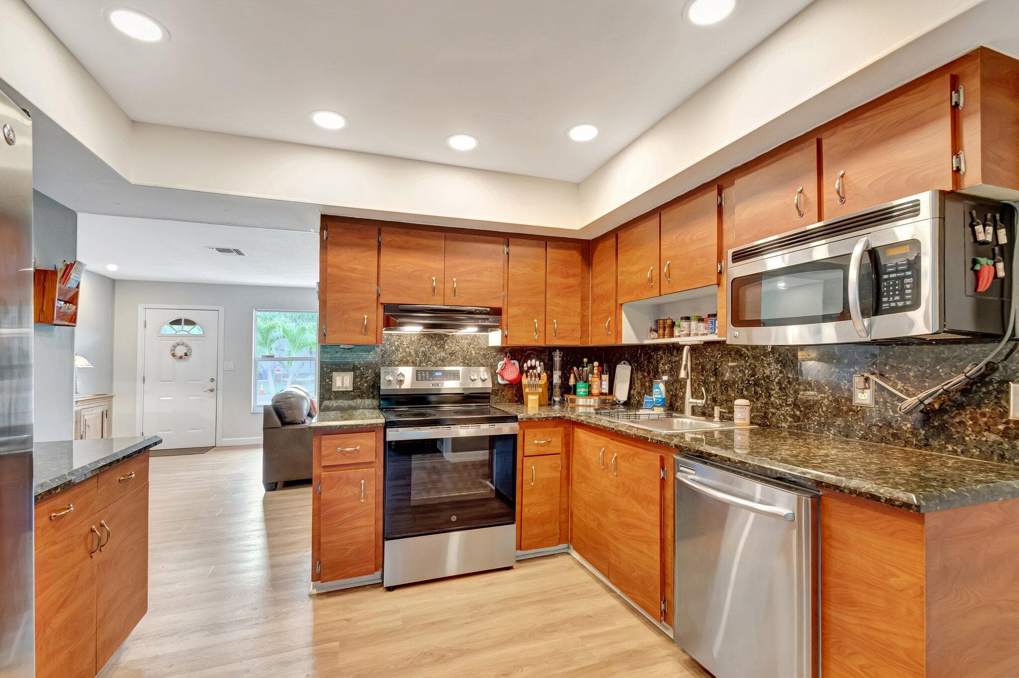 9212 Fountain Road, Lake Worth, FL 33467 — photo 11 of 42