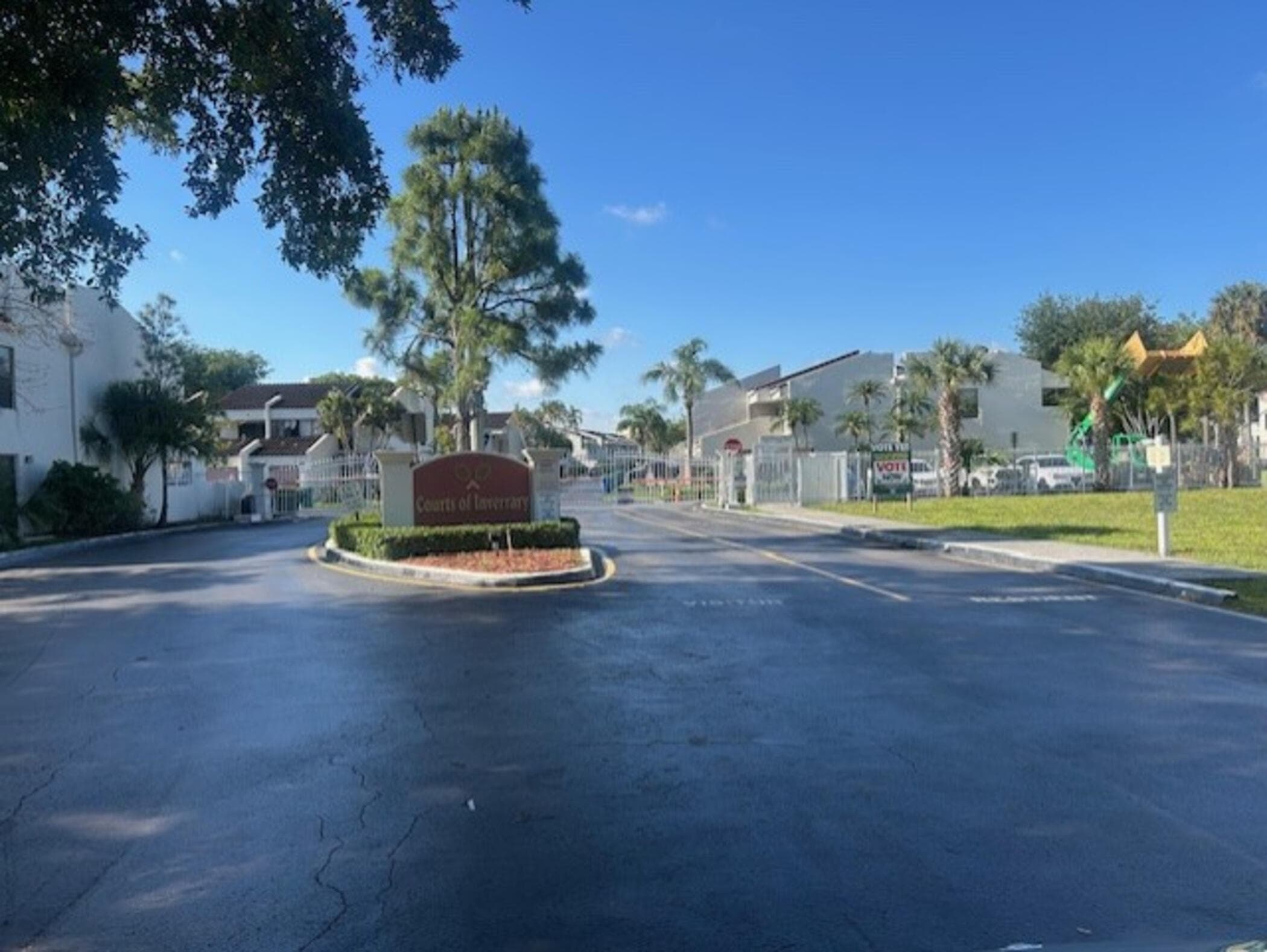 6563 Racquet Club Drive 124, Lauderhill, FL 33319 — photo 4 of 36