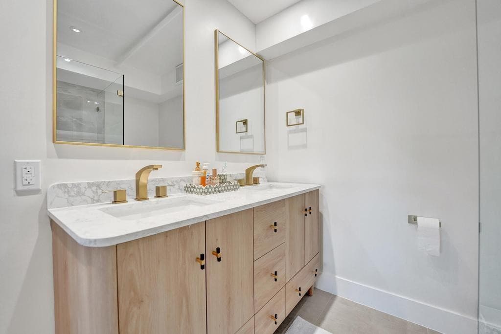 2866 NE 30th Street 9, Fort Lauderdale, FL 33306 — photo 25 of 60