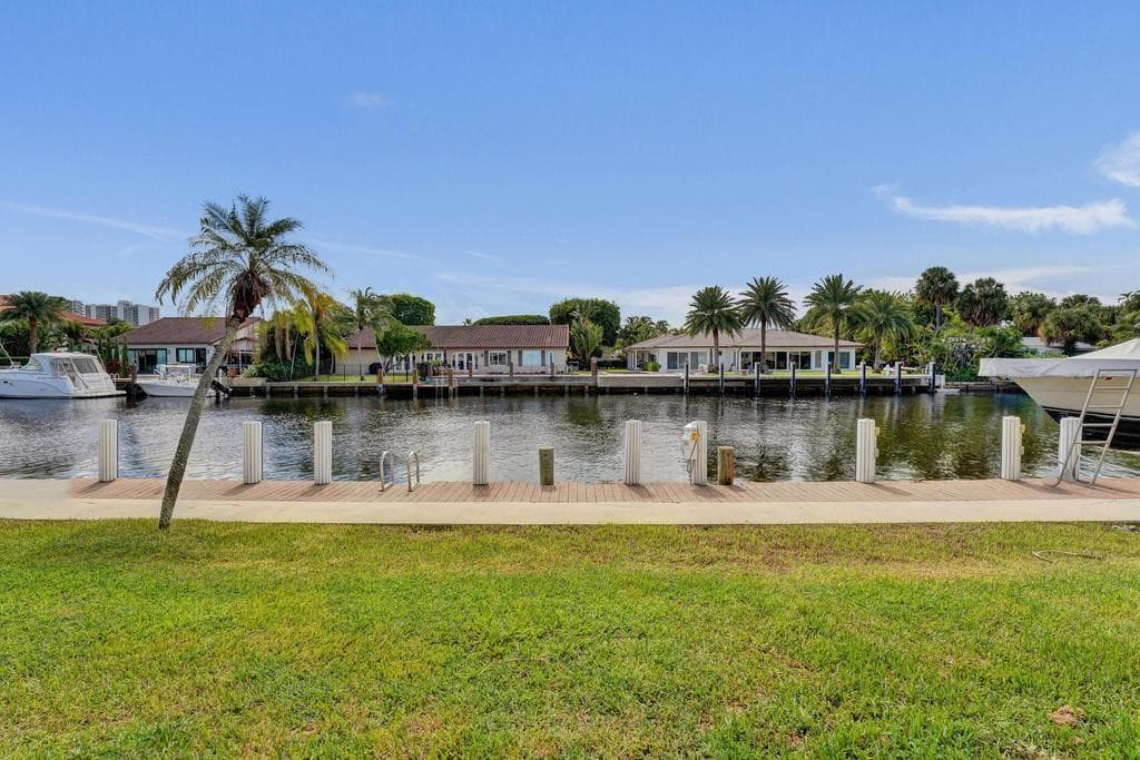 2866 NE 30th Street 9, Fort Lauderdale, FL 33306 — photo 40 of 60