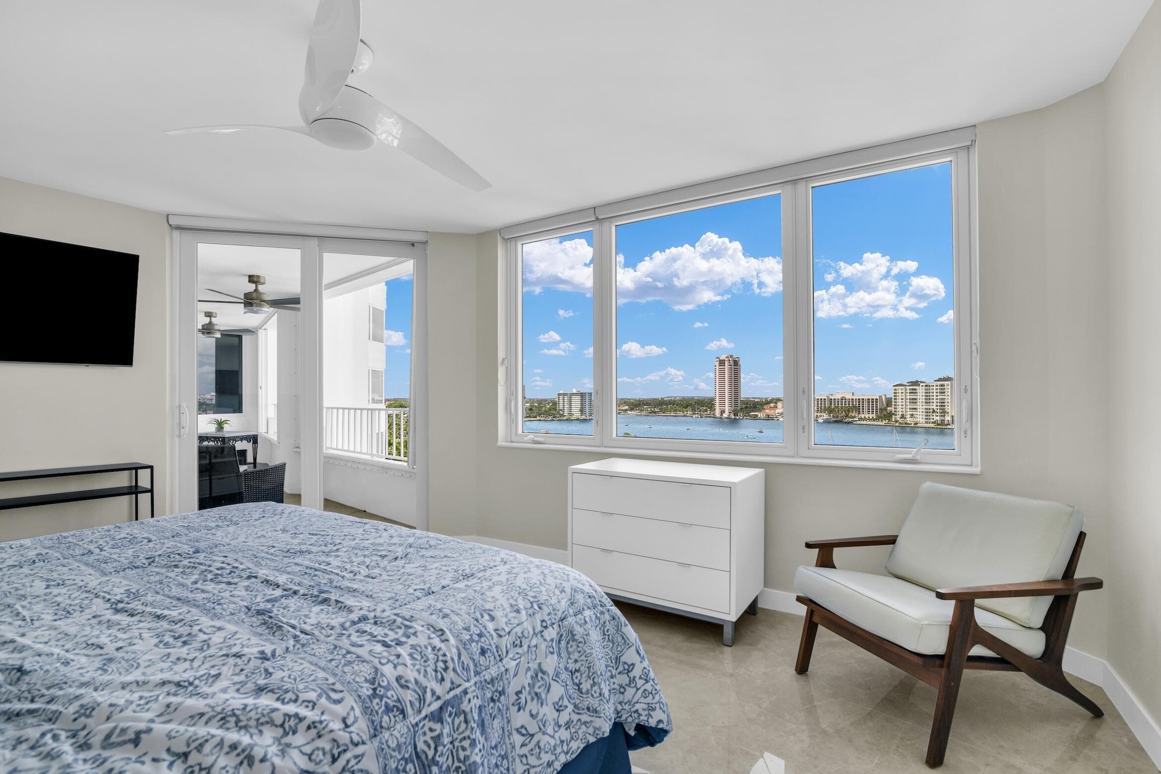 500 S Ocean Boulevard 1009, Boca Raton, FL 33432 — photo 18 of 57