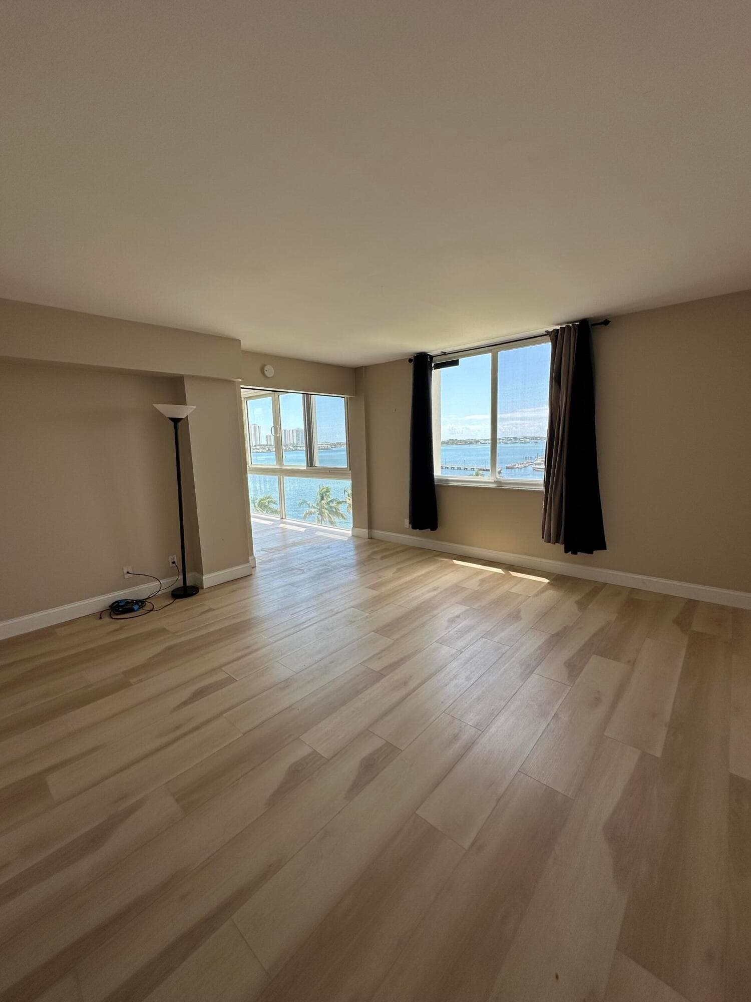 301 Lake Shore Drive 708, Lake Park, FL 33403 — photo 11 of 24