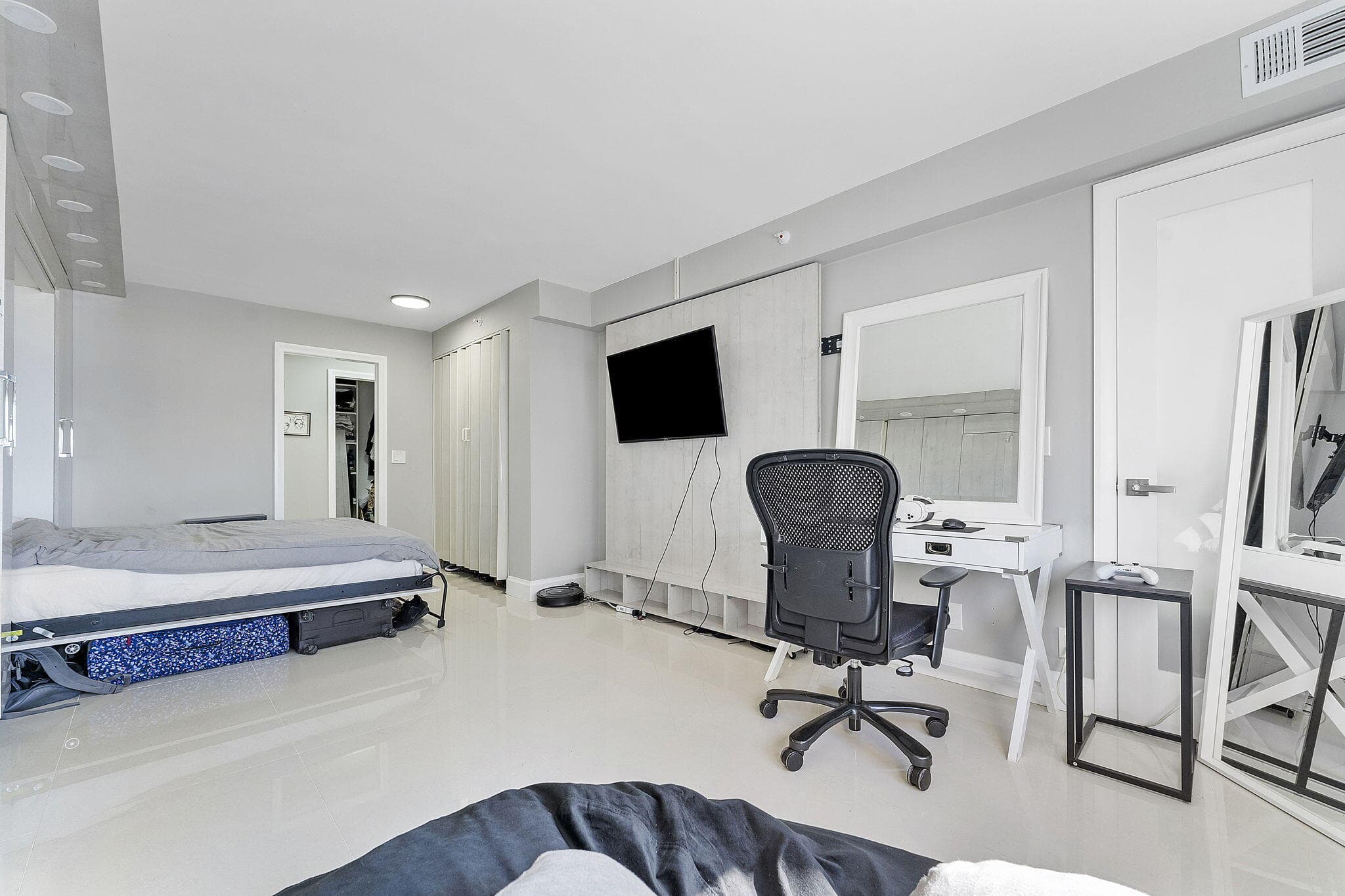 4505 S Ocean Boulevard 307, Highland Beach, FL 33487 — photo 11 of 39