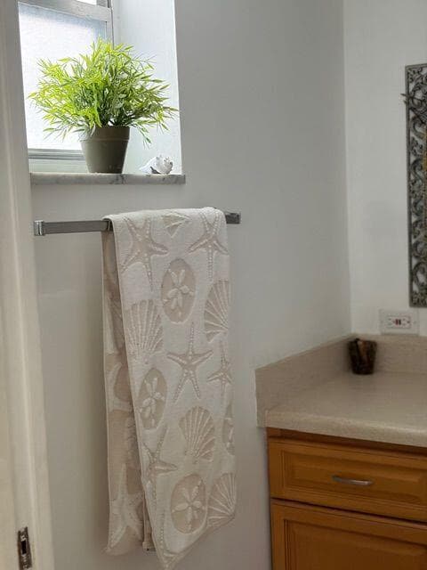 Condominium in Lake Worth — photo 13 of 30