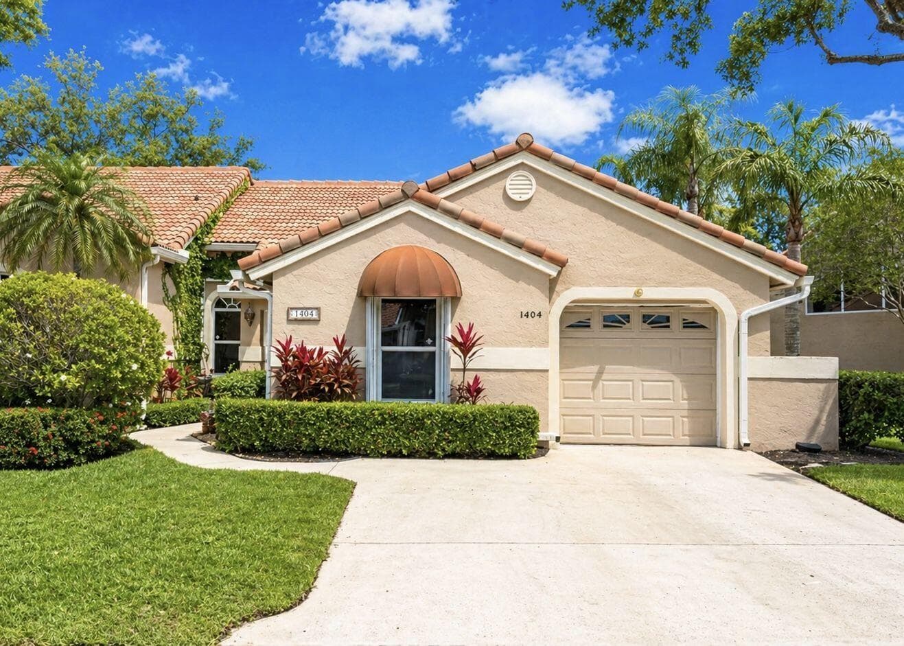 1404 Mahogany Place, Palm Beach Gardens, FL 33418 — photo 1 of 60