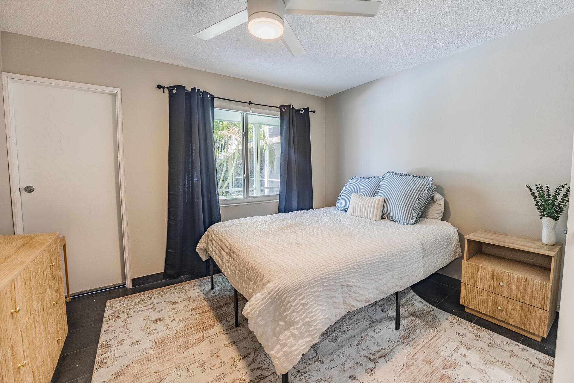 1308 Bayview Drive 1c, Fort Lauderdale, FL 33304 — photo 15 of 31