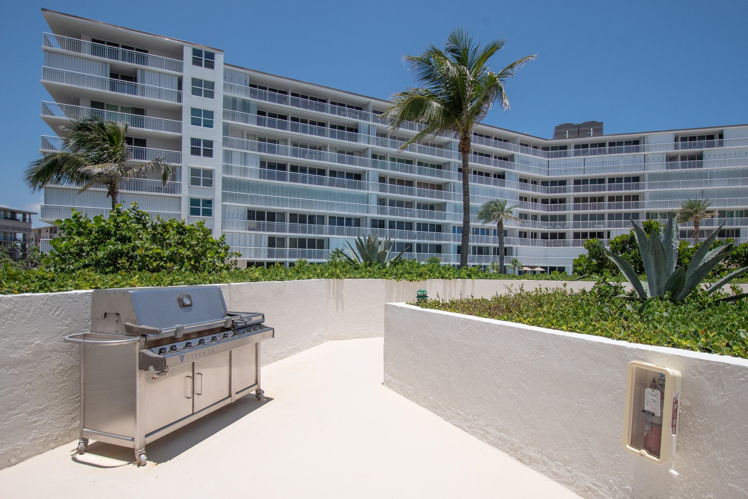 3560 S Ocean Boulevard 301, South Palm Beach, FL 33480 — photo 20 of 31