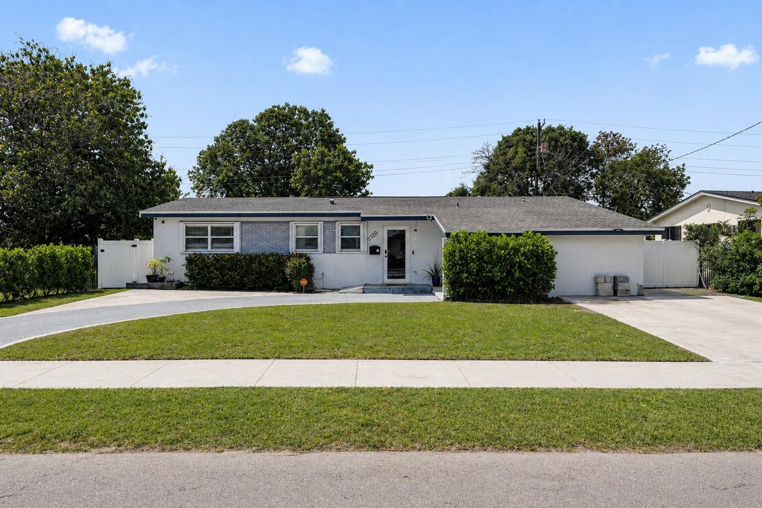2320 NW 191st Terrace, Miami Gardens, FL 33056 — photo 2 of 48