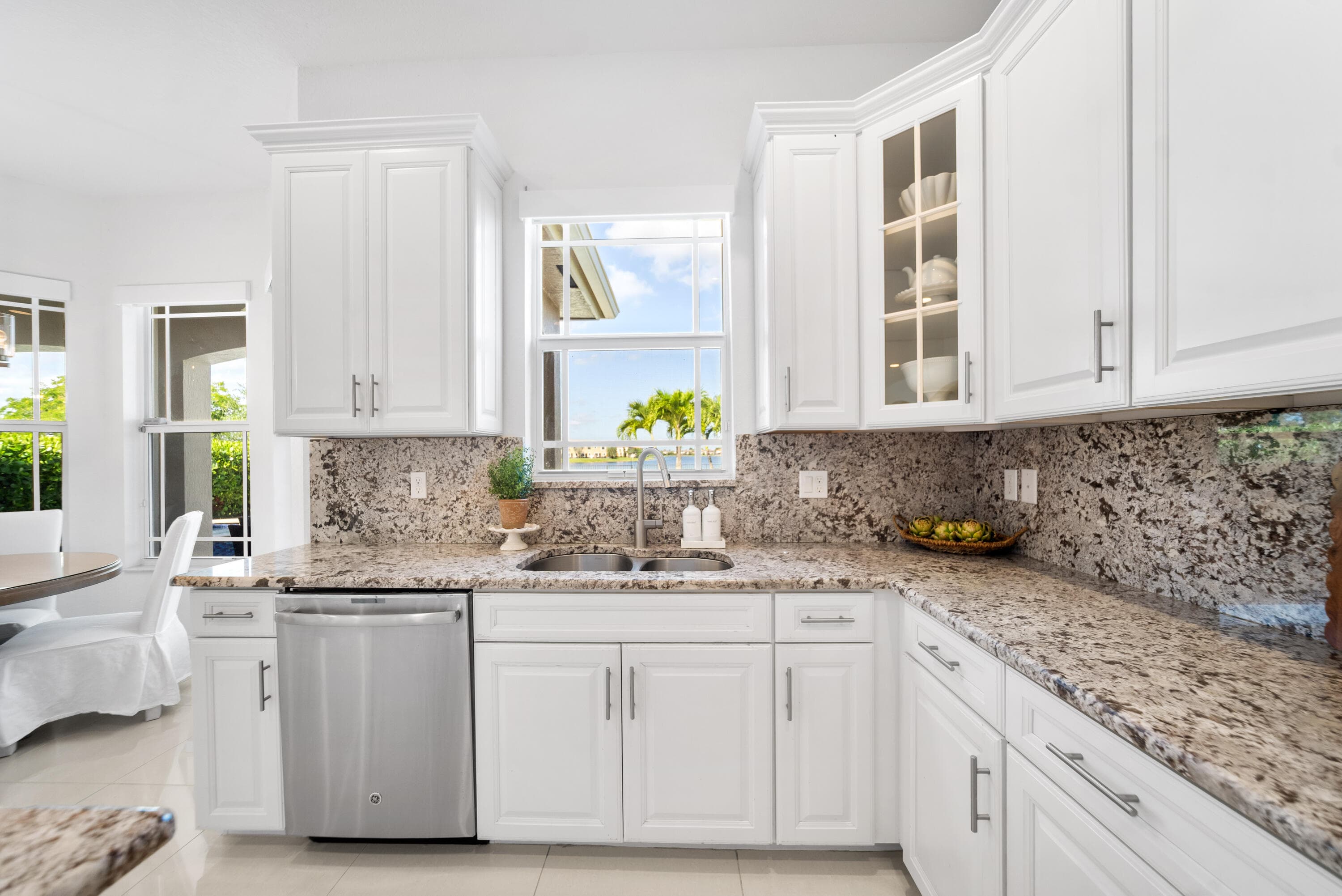 8541 Miralago Way, Parkland, FL 33076 — photo 18 of 100