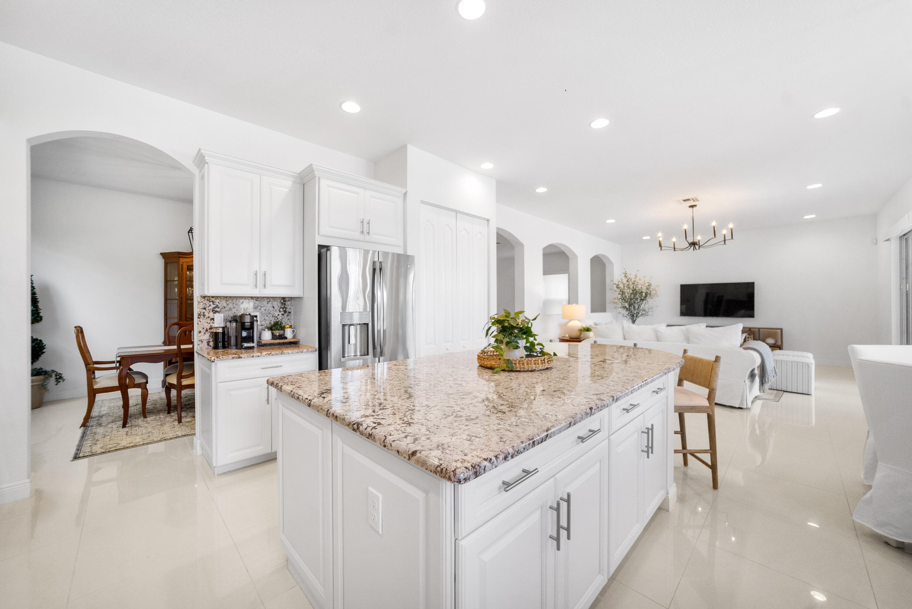 8541 Miralago Way, Parkland, FL 33076 — photo 20 of 100
