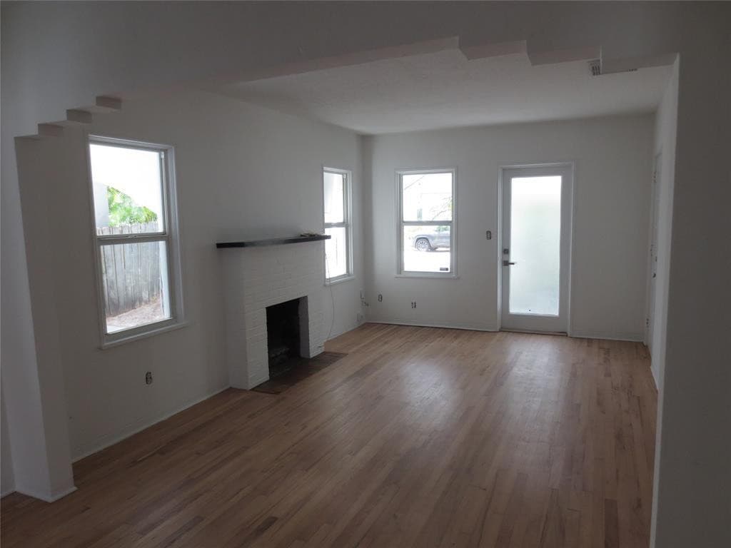 1004 NE 3rd Street, Fort Lauderdale, FL 33301 — photo 4 of 24