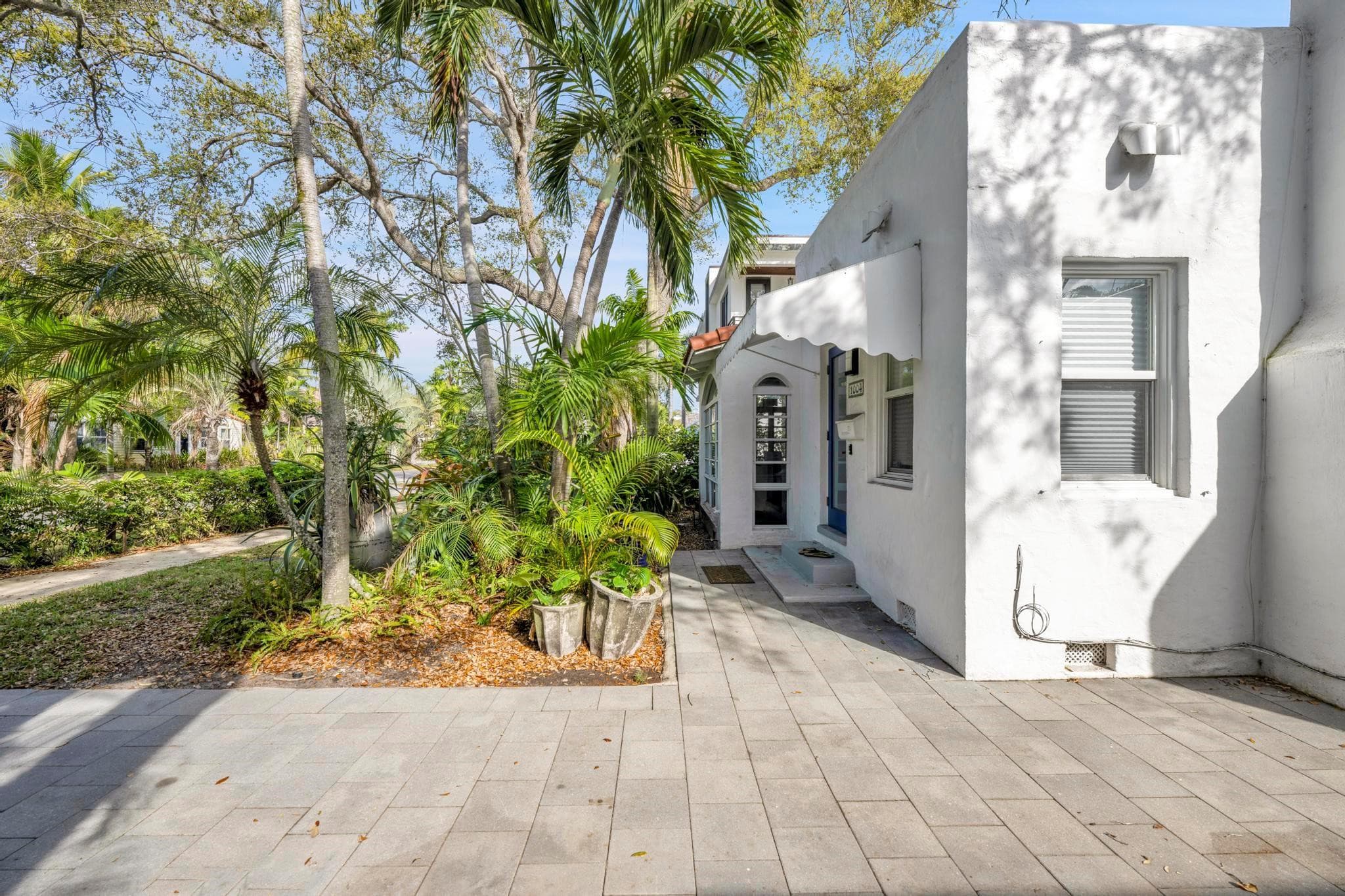 1004 NE 3rd Street, Fort Lauderdale, FL 33301 — photo 19 of 24