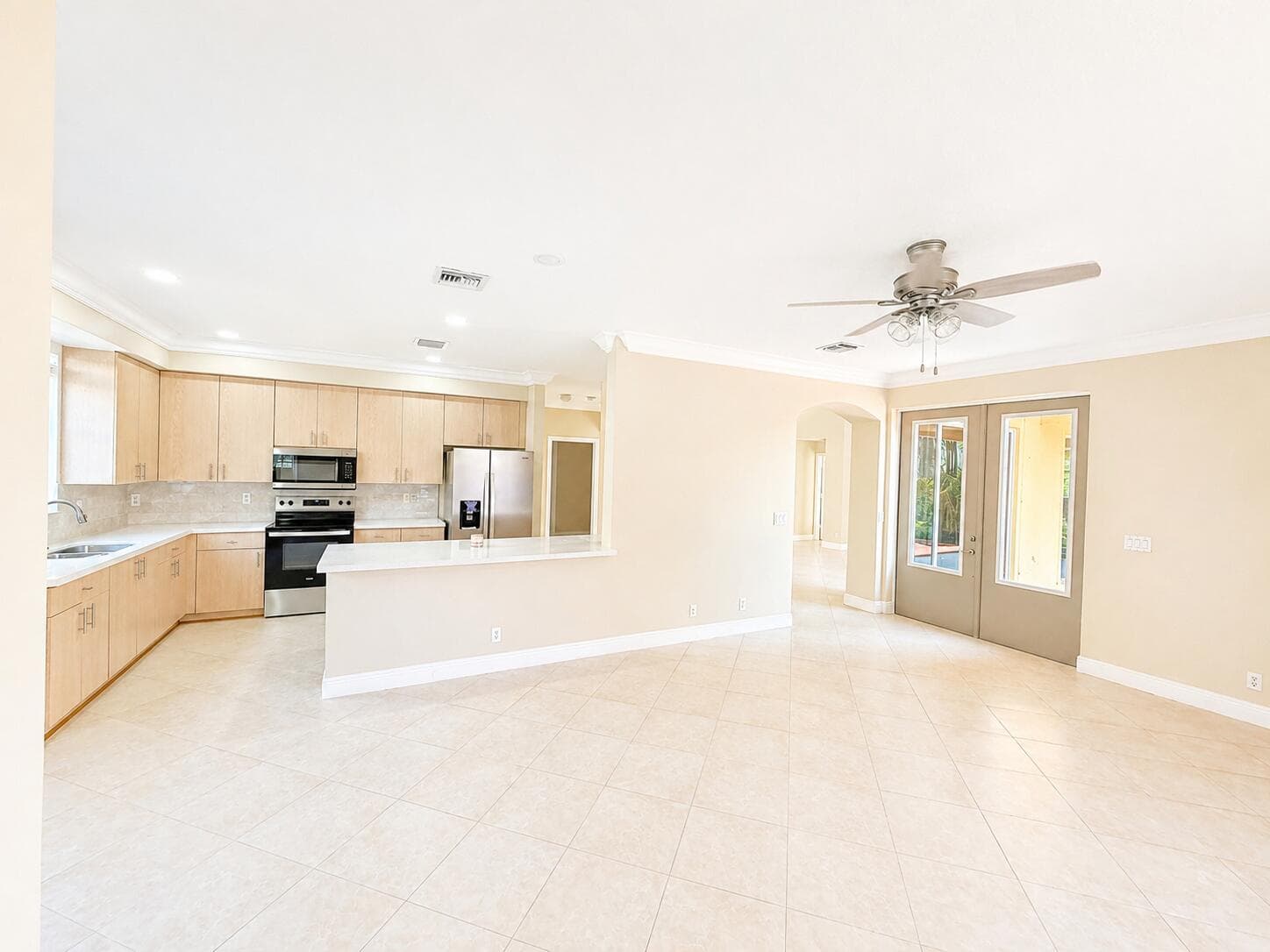 740 SW 191st Avenue, Pembroke Pines, FL 33029 — photo 14 of 28