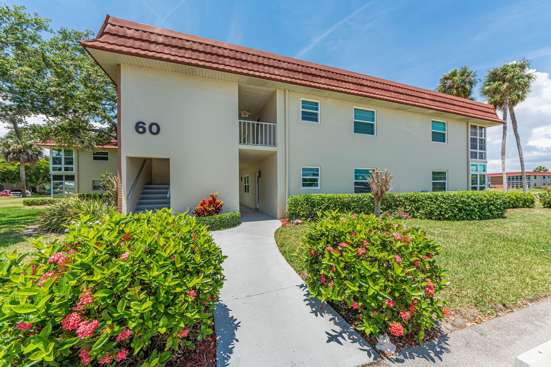 60 Woodland Drive 204, Vero Beach, FL 32962 — photo 2 of 26