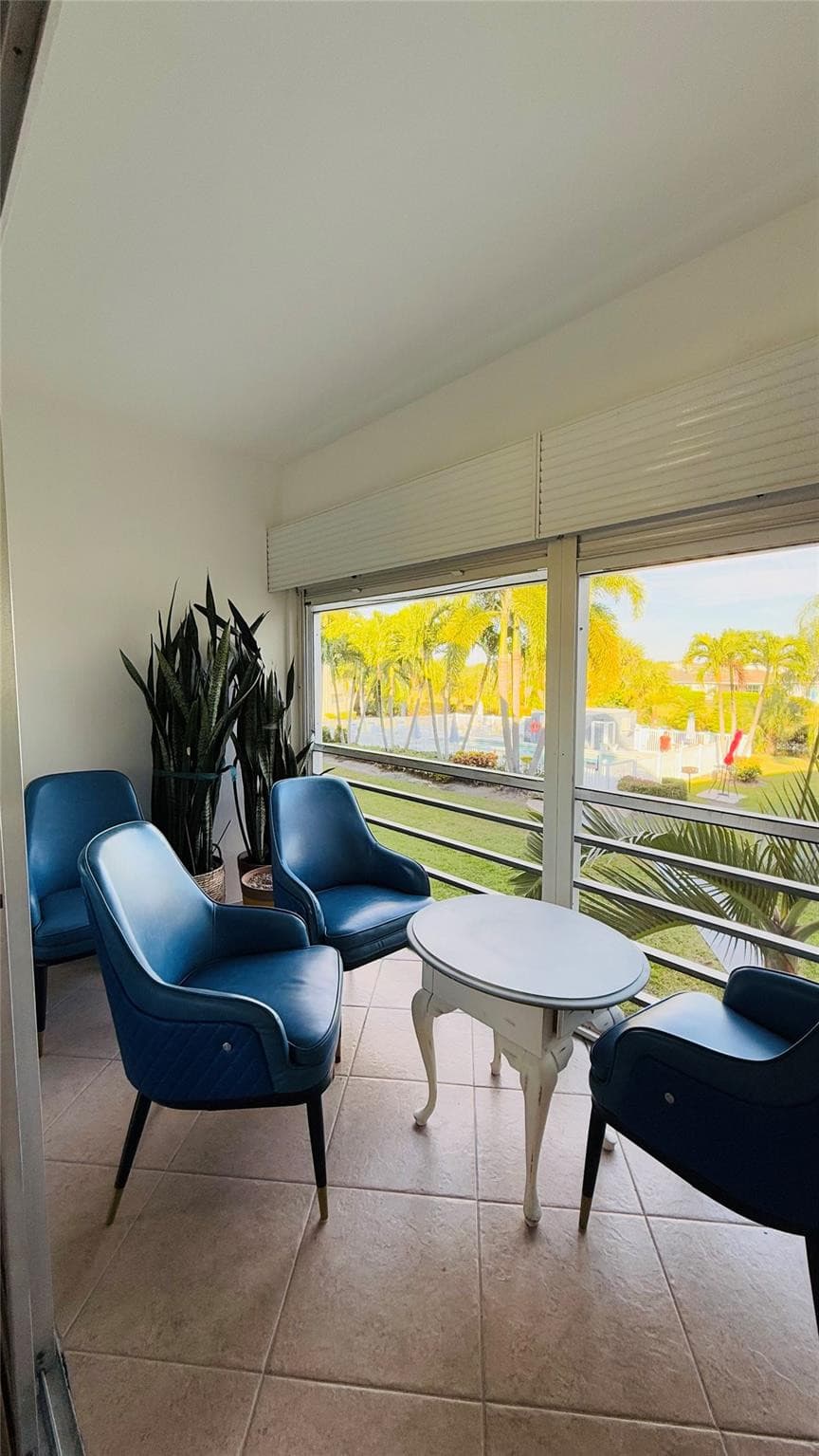 4200 Crystal Lake Drive 210, Pompano Beach, FL 33064 — photo 10 of 36