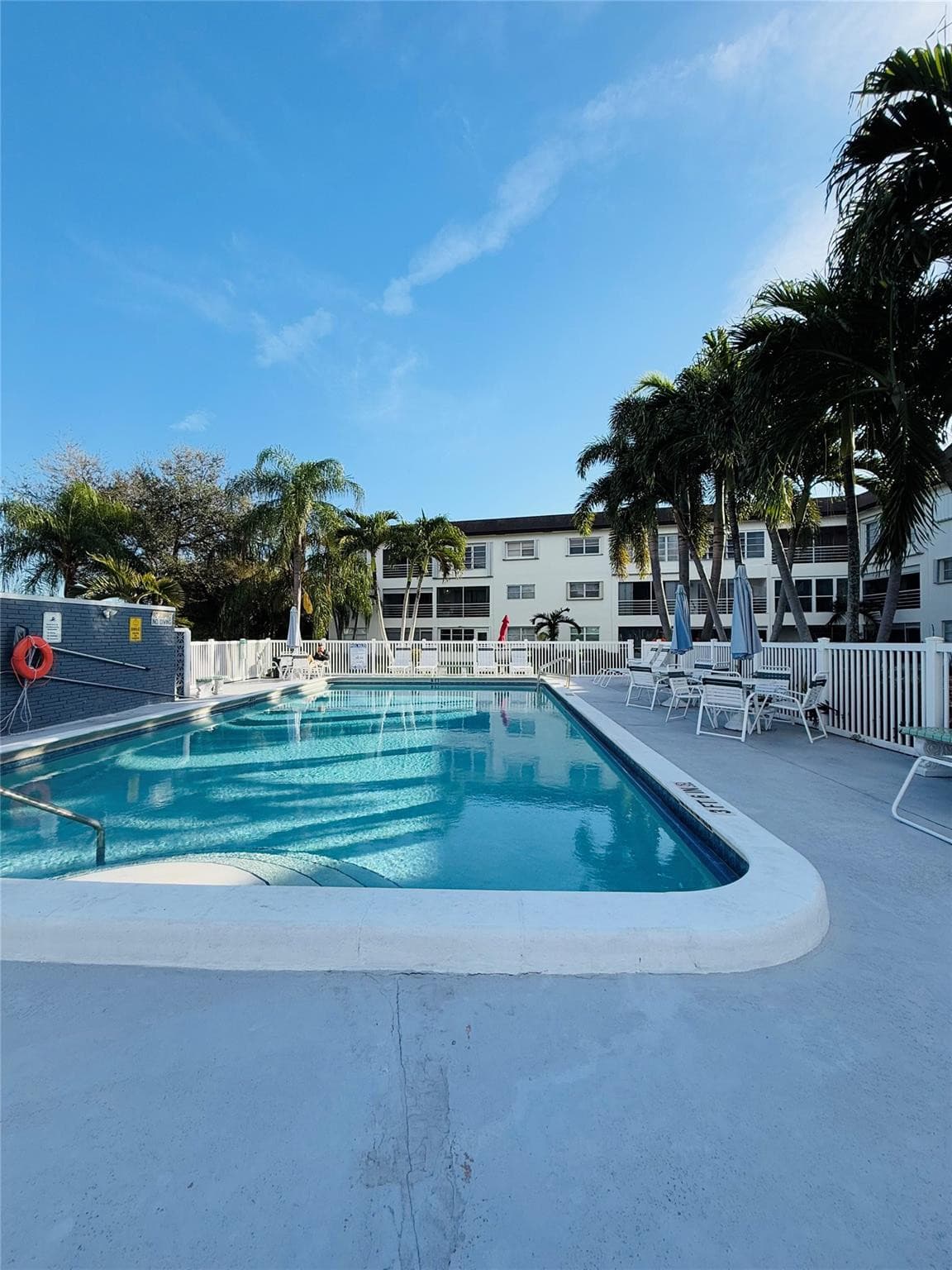 4200 Crystal Lake Drive 210, Pompano Beach, FL 33064 — photo 31 of 36