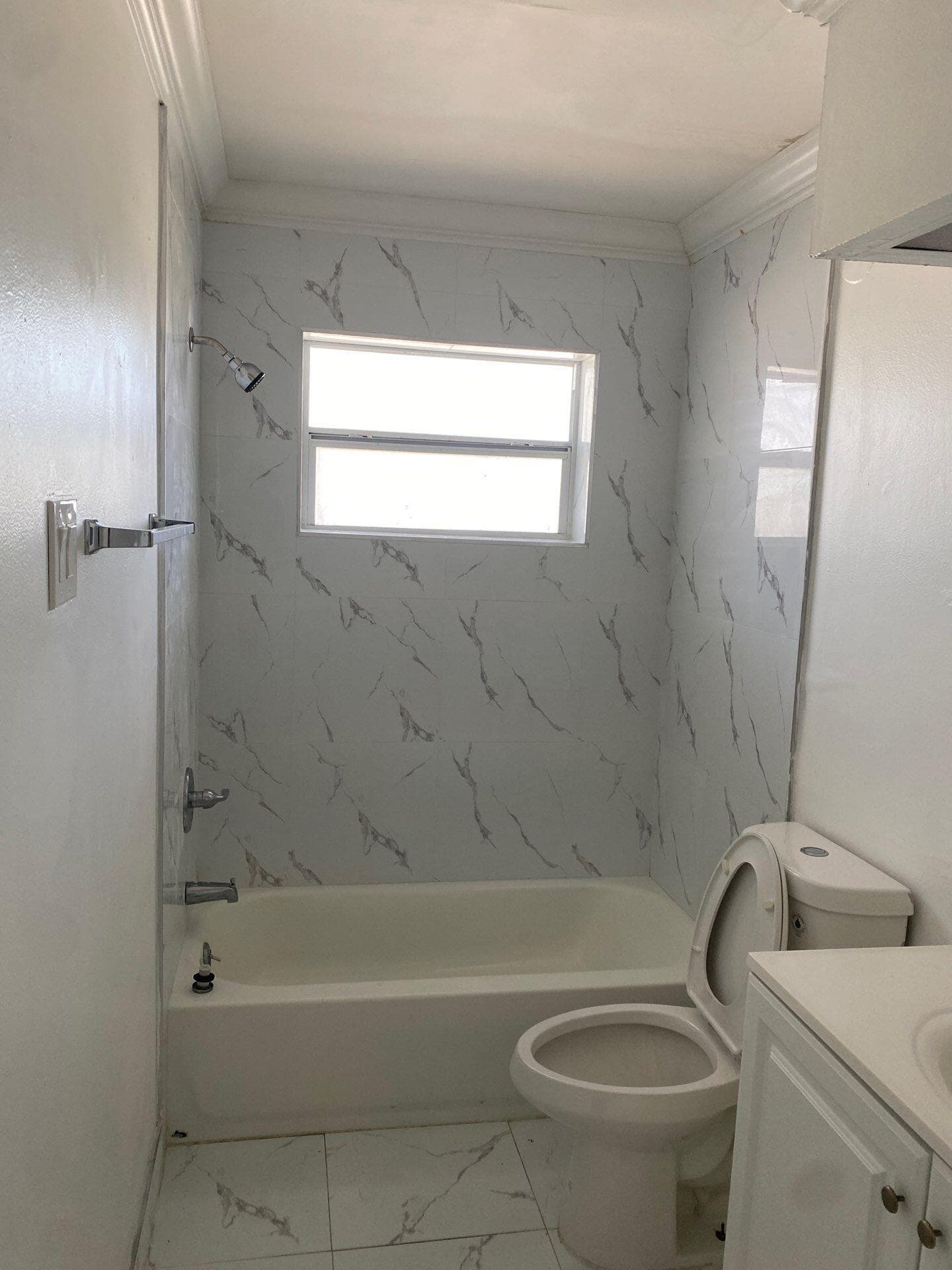 1450 E Sample Road 211, Pompano Beach, FL 33064 — photo 3 of 4